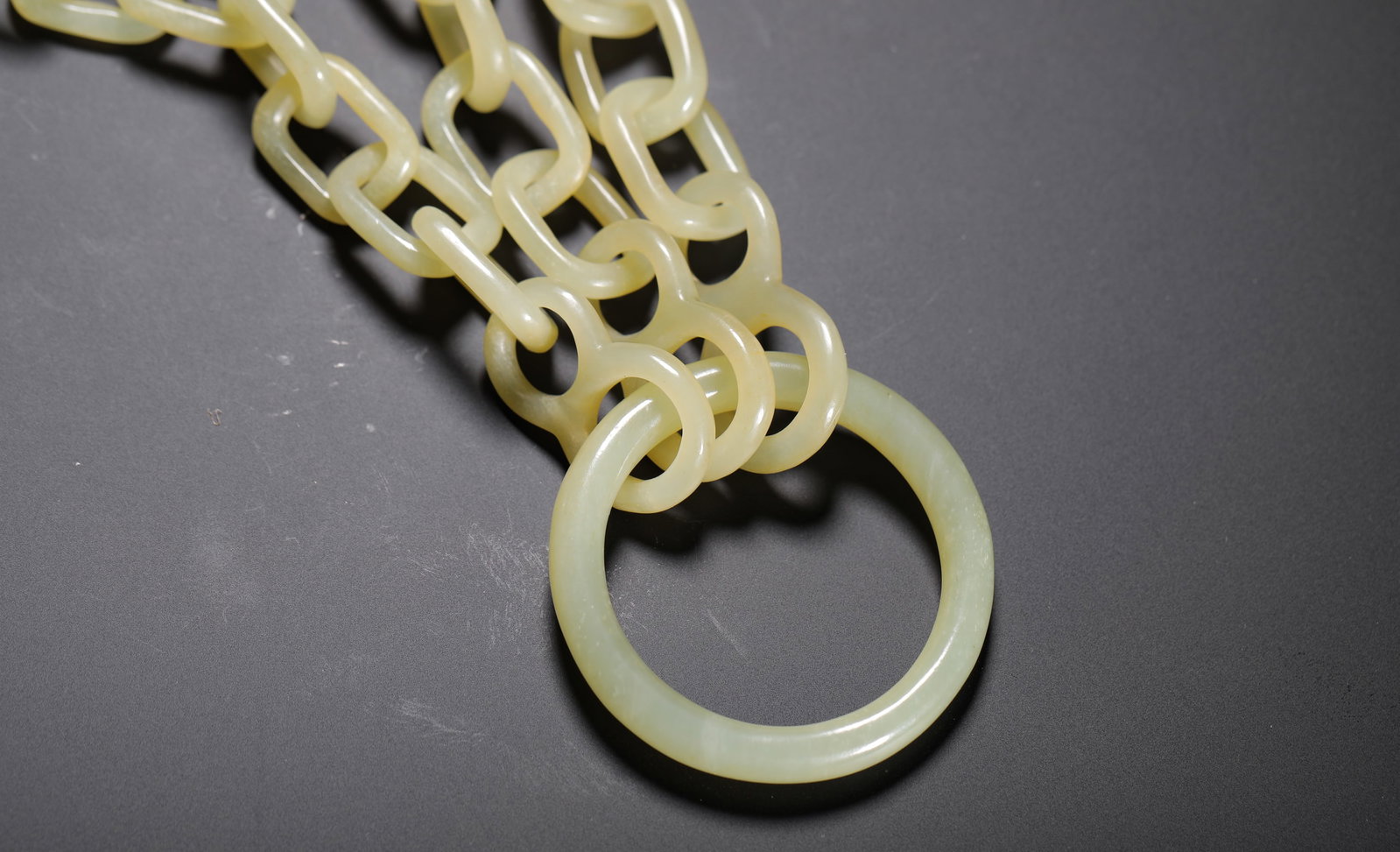 HETIAN JADE CHAINRING TRIPLE SEAL - 9