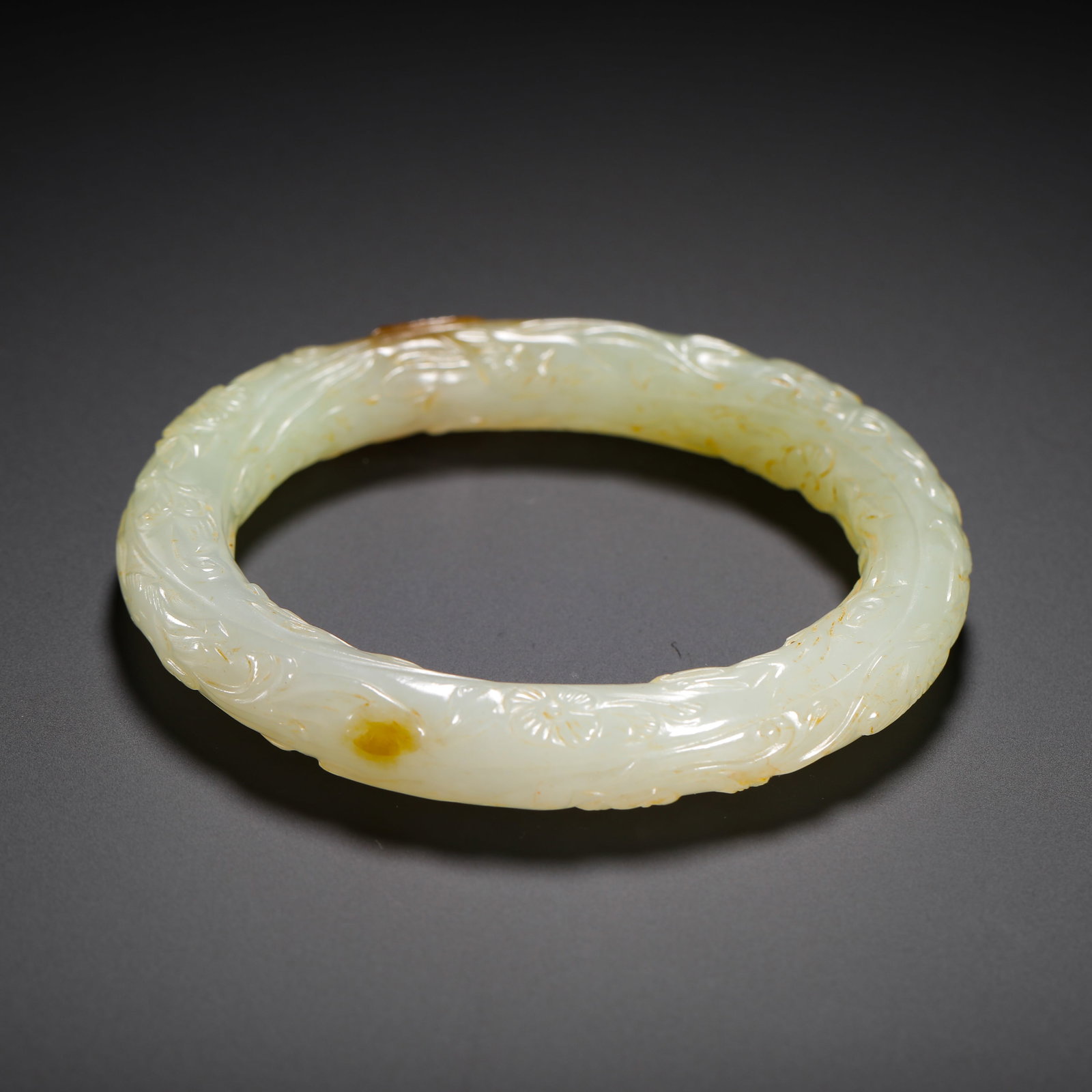HETIAN WHITE JADE FLOWER-PATTERNED ROUND BRACELET - 2