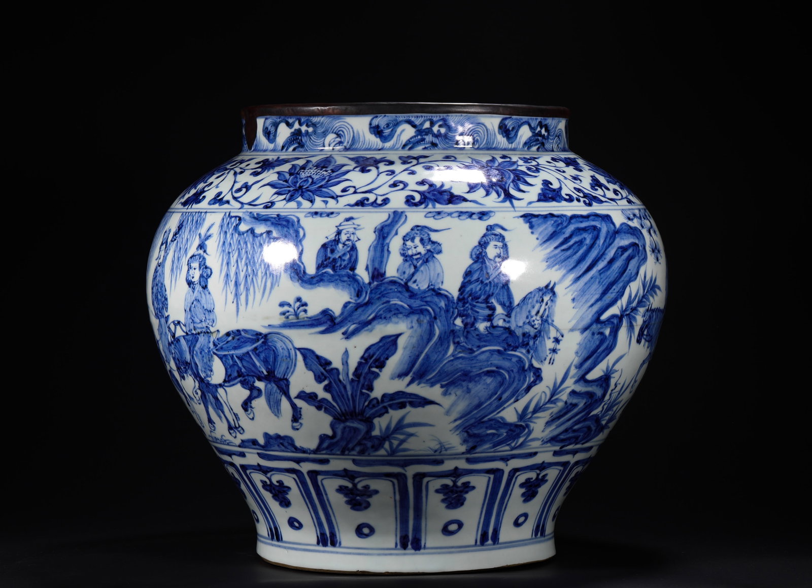 BLUE AND WHITE ZHAOJUN'S STORY OF GOING TO THE FRONTIER JAR: BLUE AND WHITE ZHAOJUN'S STORY OF GOING TO THE FRONTIER JAR (33 x 33cm)