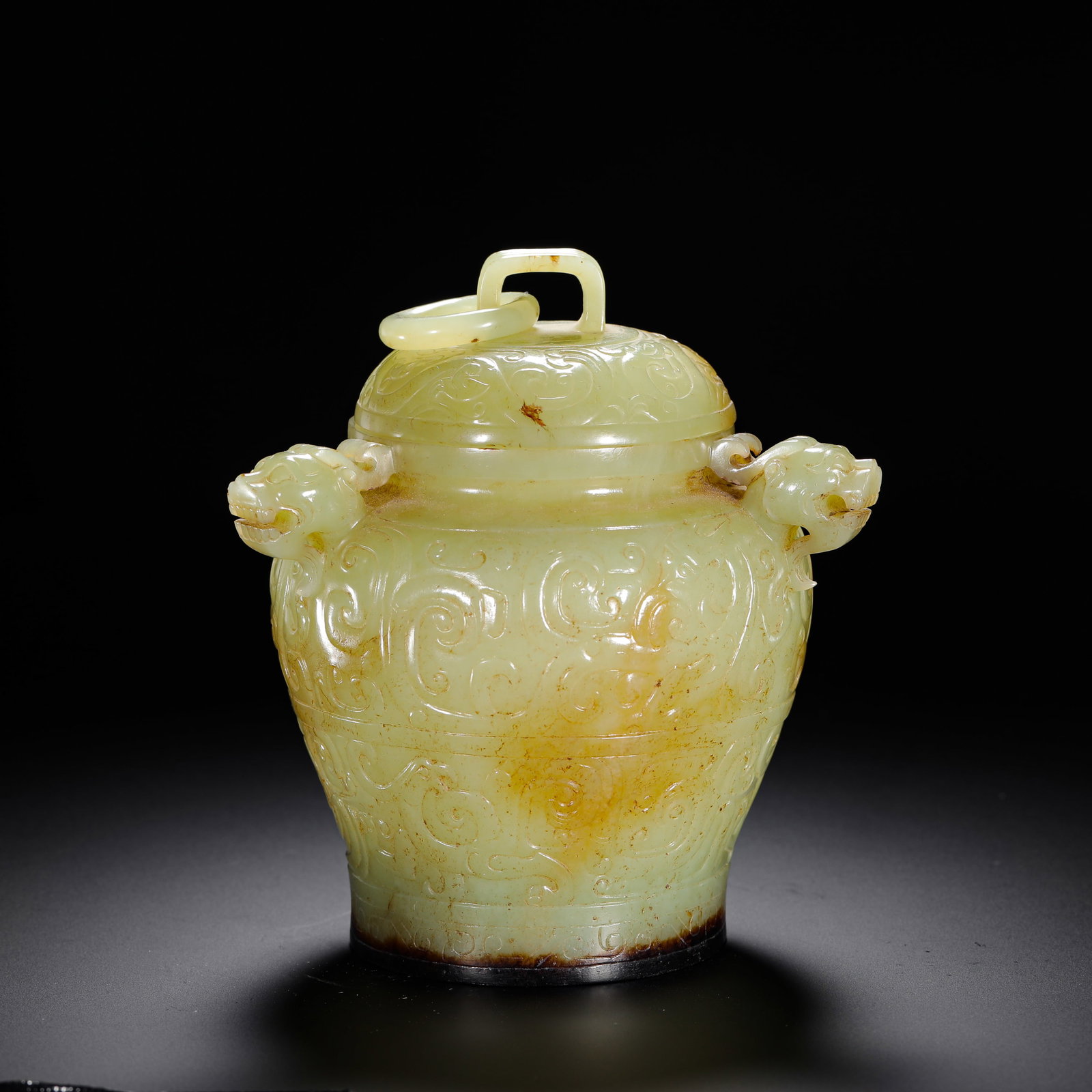 HETIAN JADE BEAST EAR LID JAR: HETIAN JADE BEAST EAR LID JAR (13.5 x 12cm,Weight:500g)