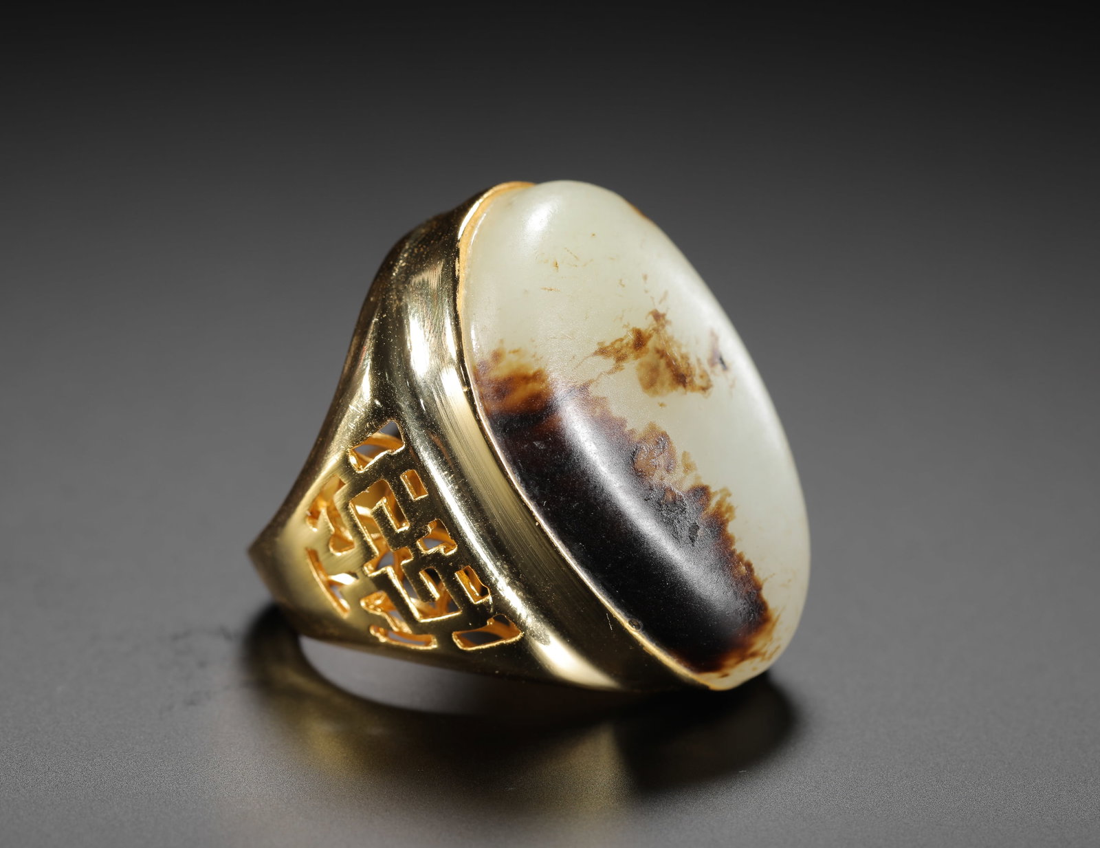 HETIAN JADE FINGER RINGS: HETIAN JADE FINGER RINGS (2.2cm,Weight:33g)