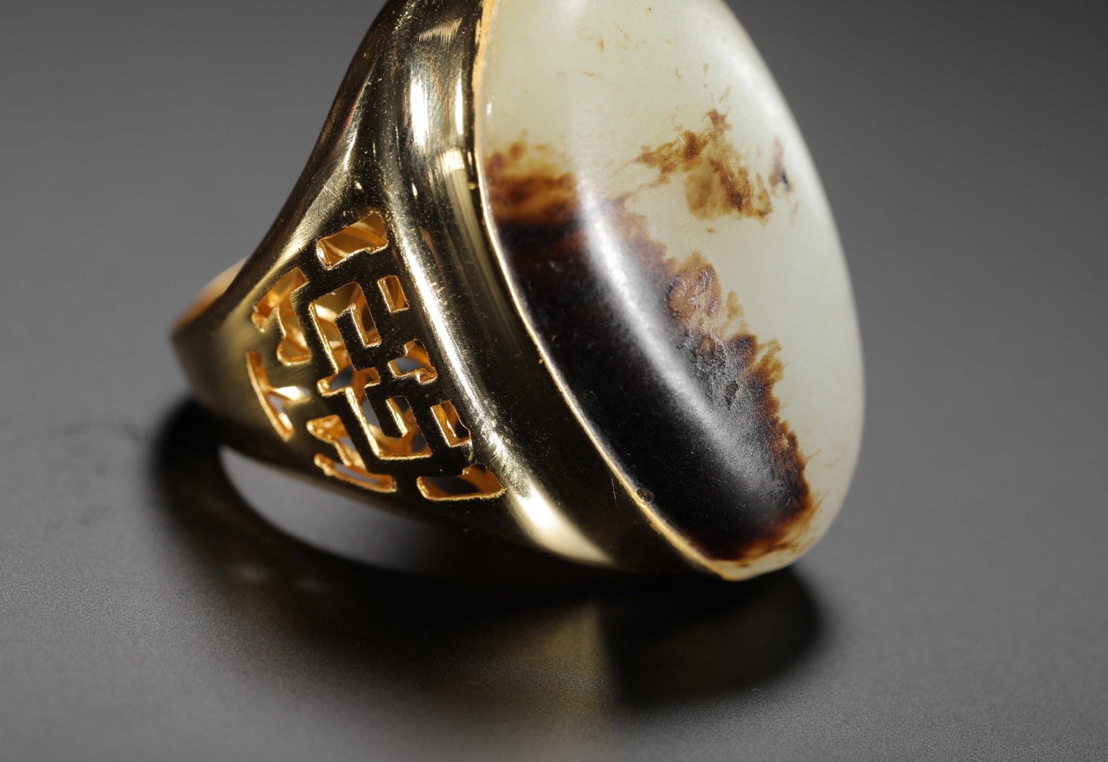 HETIAN JADE FINGER RINGS - 2