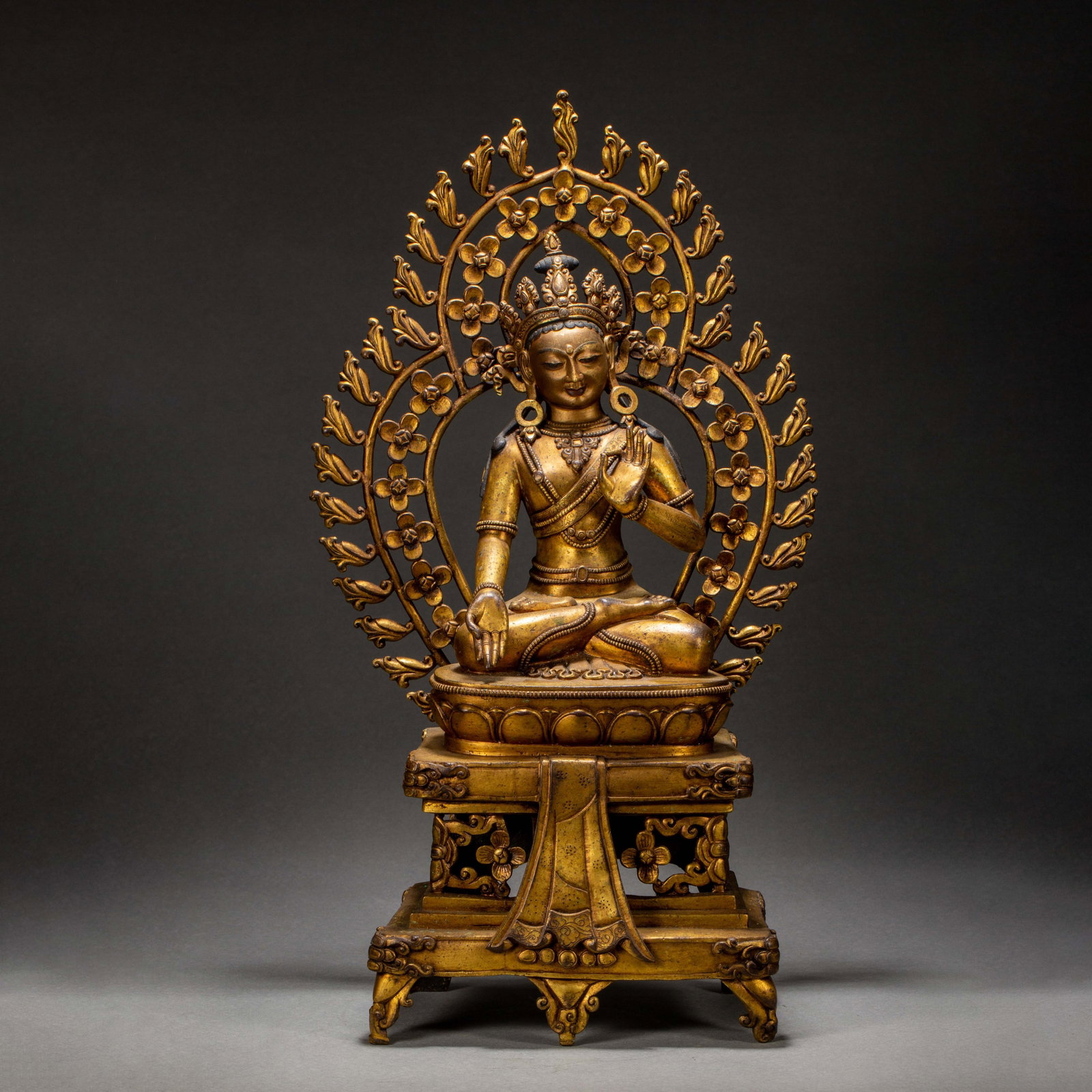 A CHINESE GILT BRONZE BODHISATTVA STATUE (1 of 9)