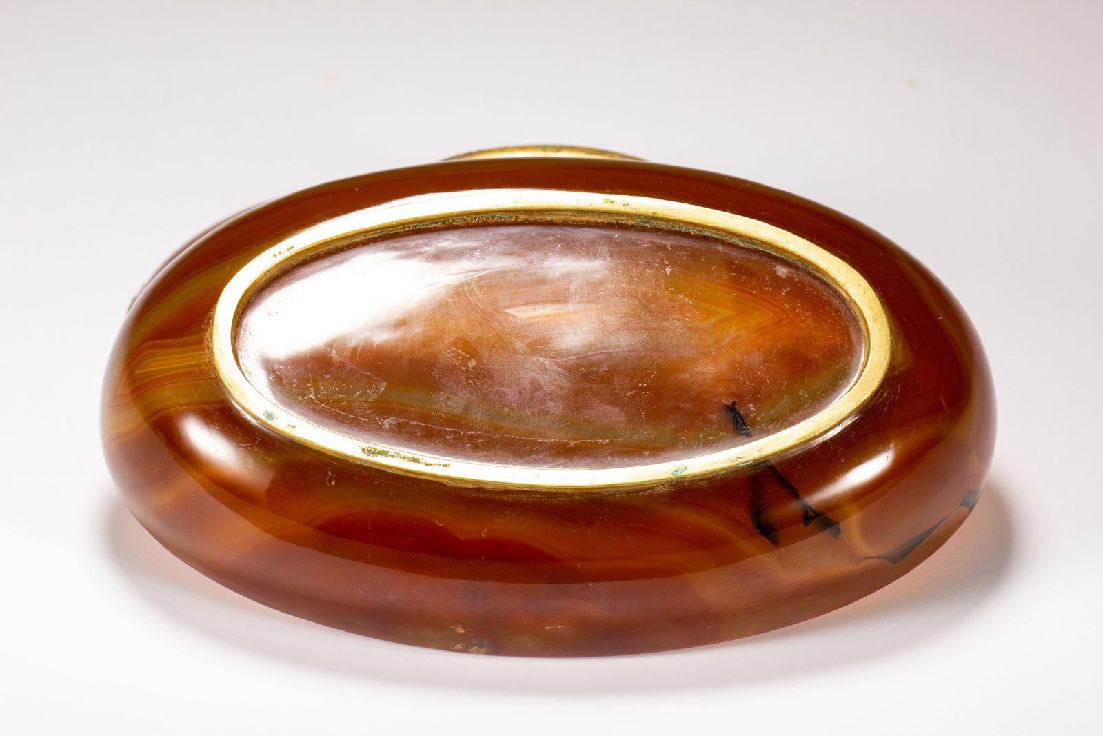 A CHINESE GILT MOUNTED AGATE BOX - 9