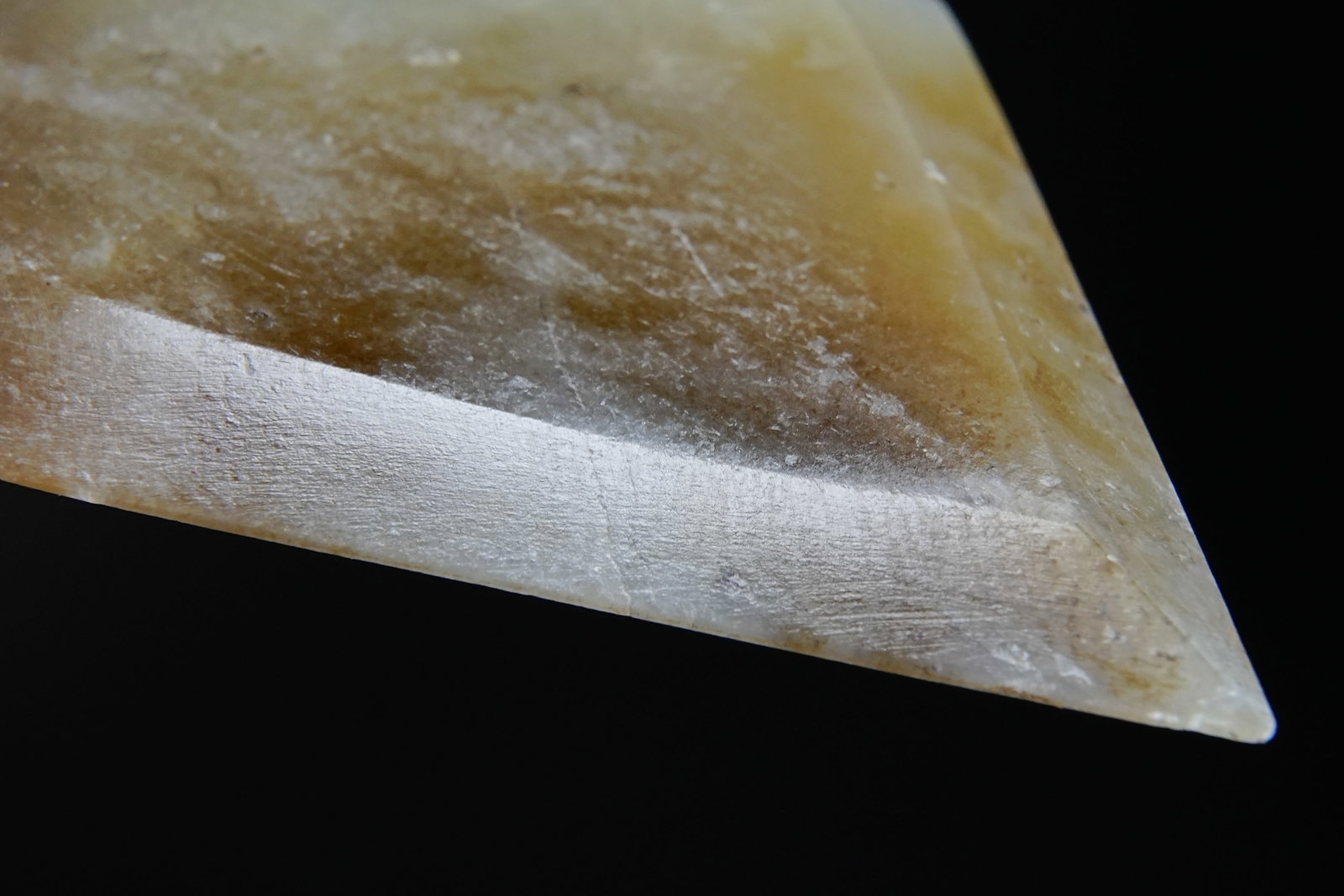 Jade Carved Cloud Pattern Ge - 9