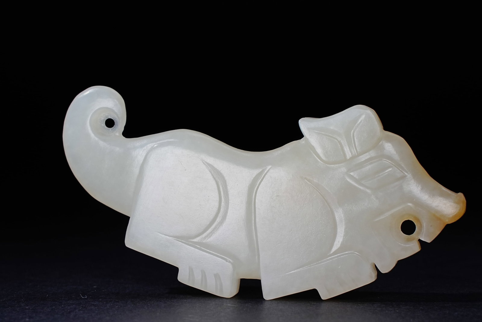 Jade Carved Tiger Shape Huang (1 of 9)