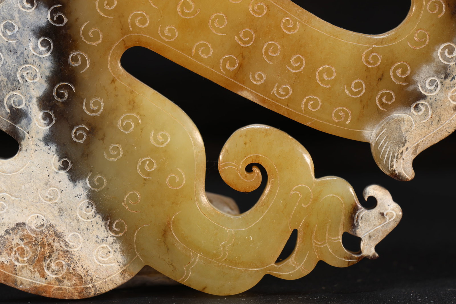 Jade Carved Cloud Pattern Dragon Shape Bi - 3