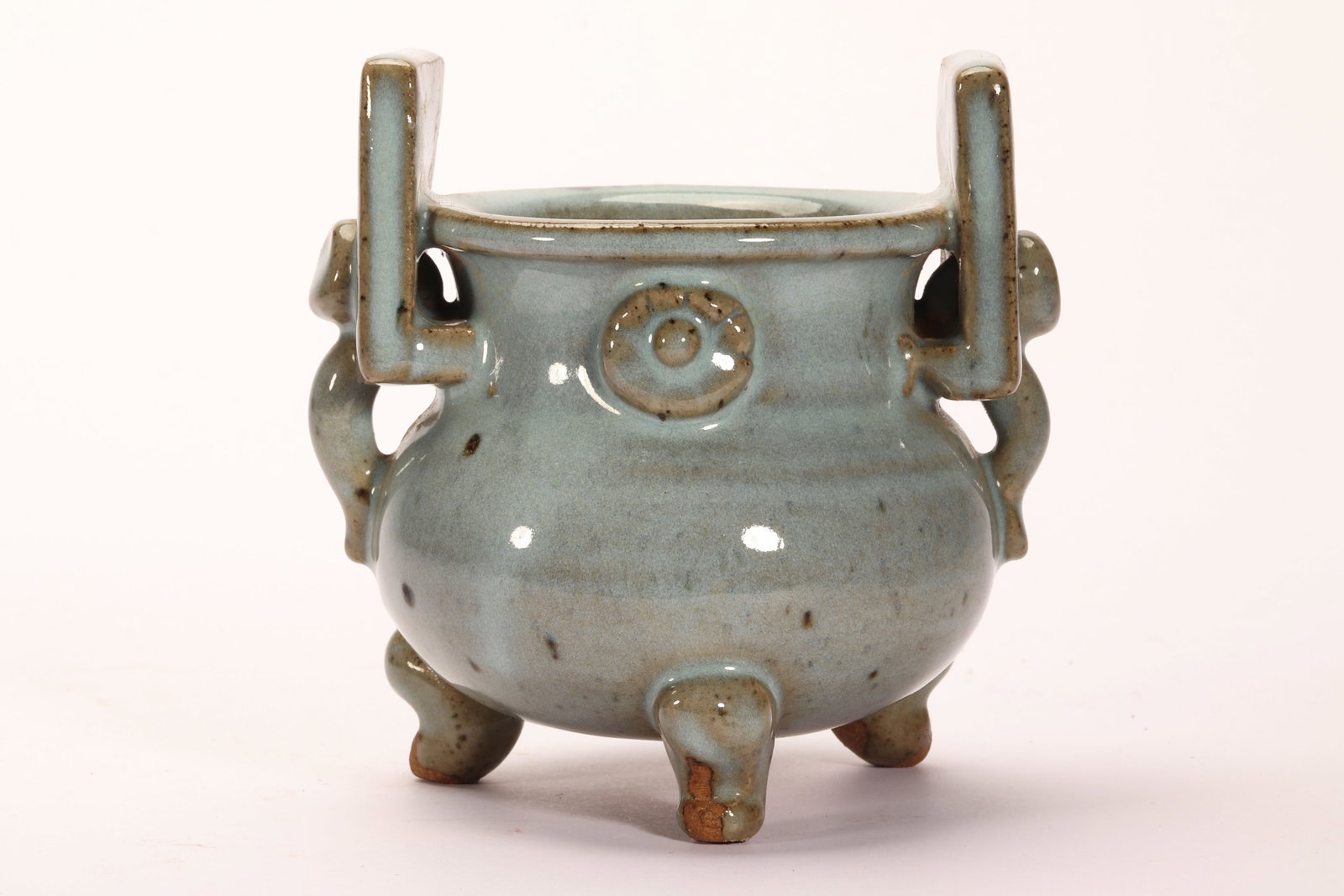 A CHINESE JUN WARE TRIPOD CENSER - 2