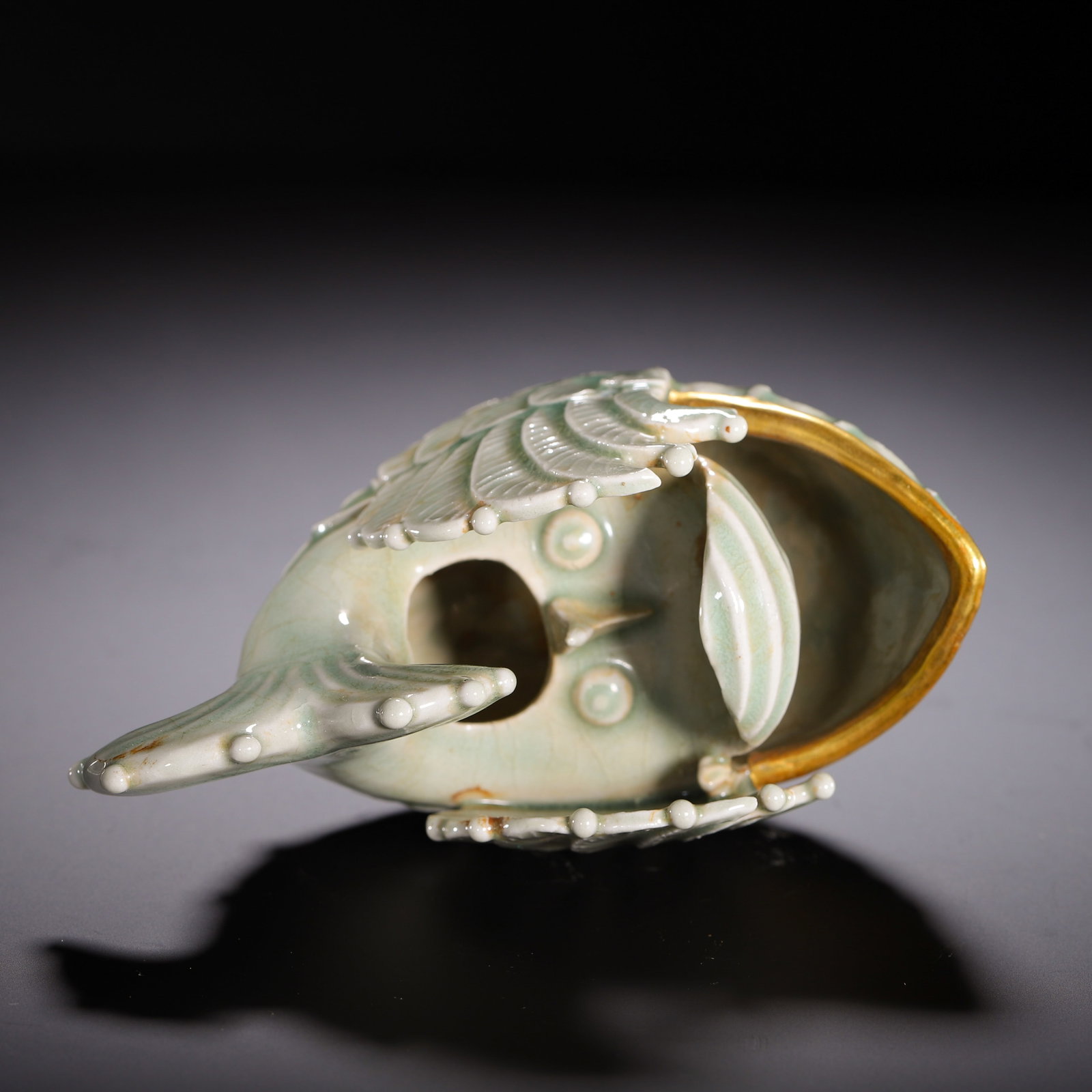A CHINESE CELADON FISH SHAPED CUP - 8