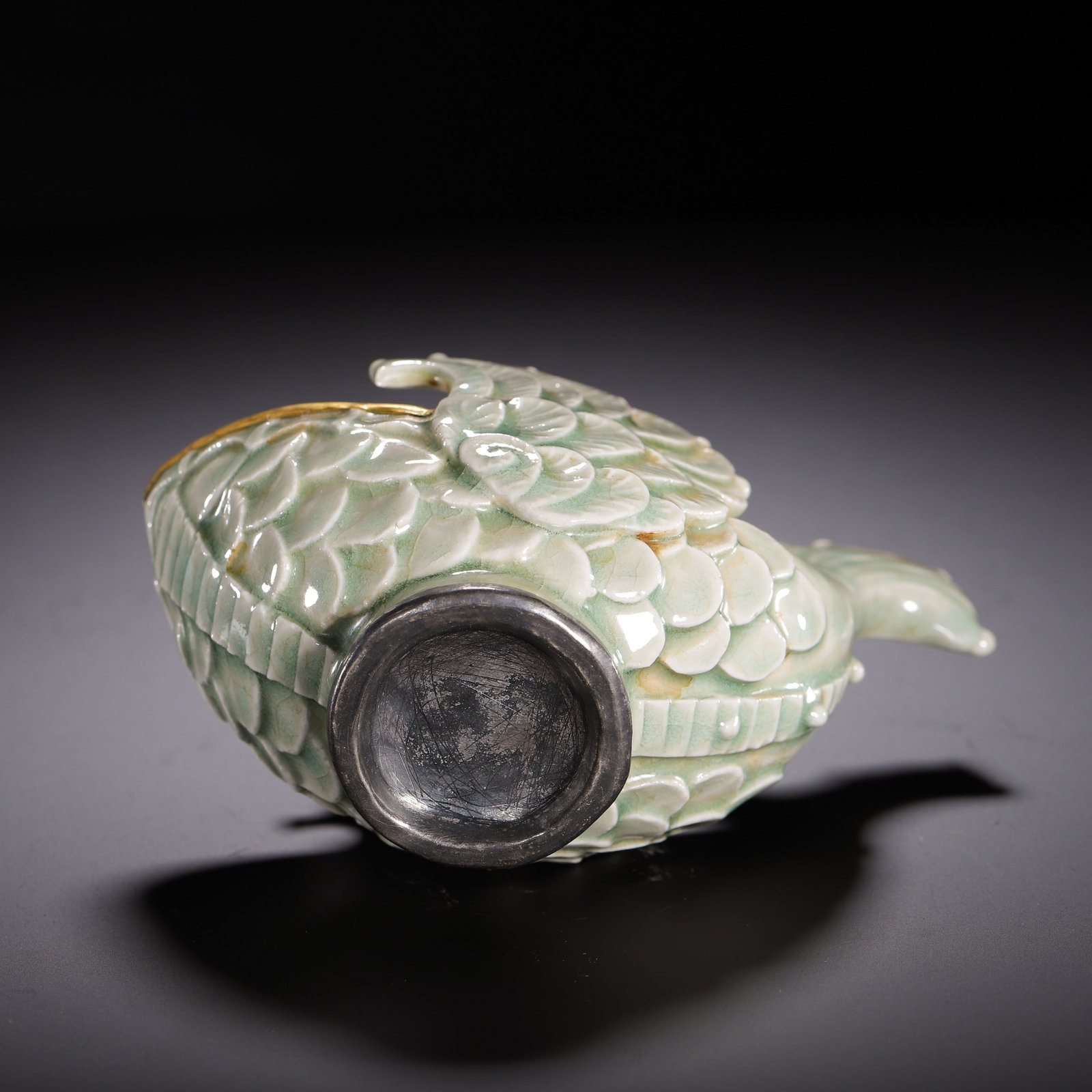 A CHINESE CELADON FISH SHAPED CUP - 9