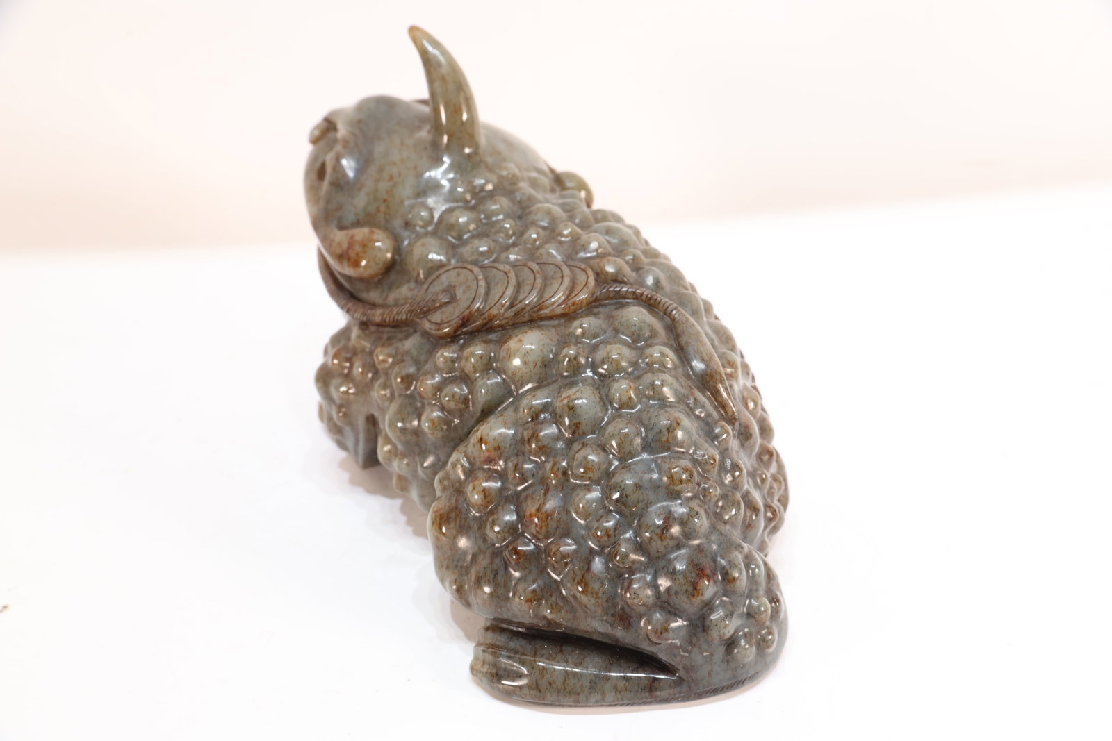 Jade Carved Toad Shape Figure - 9
