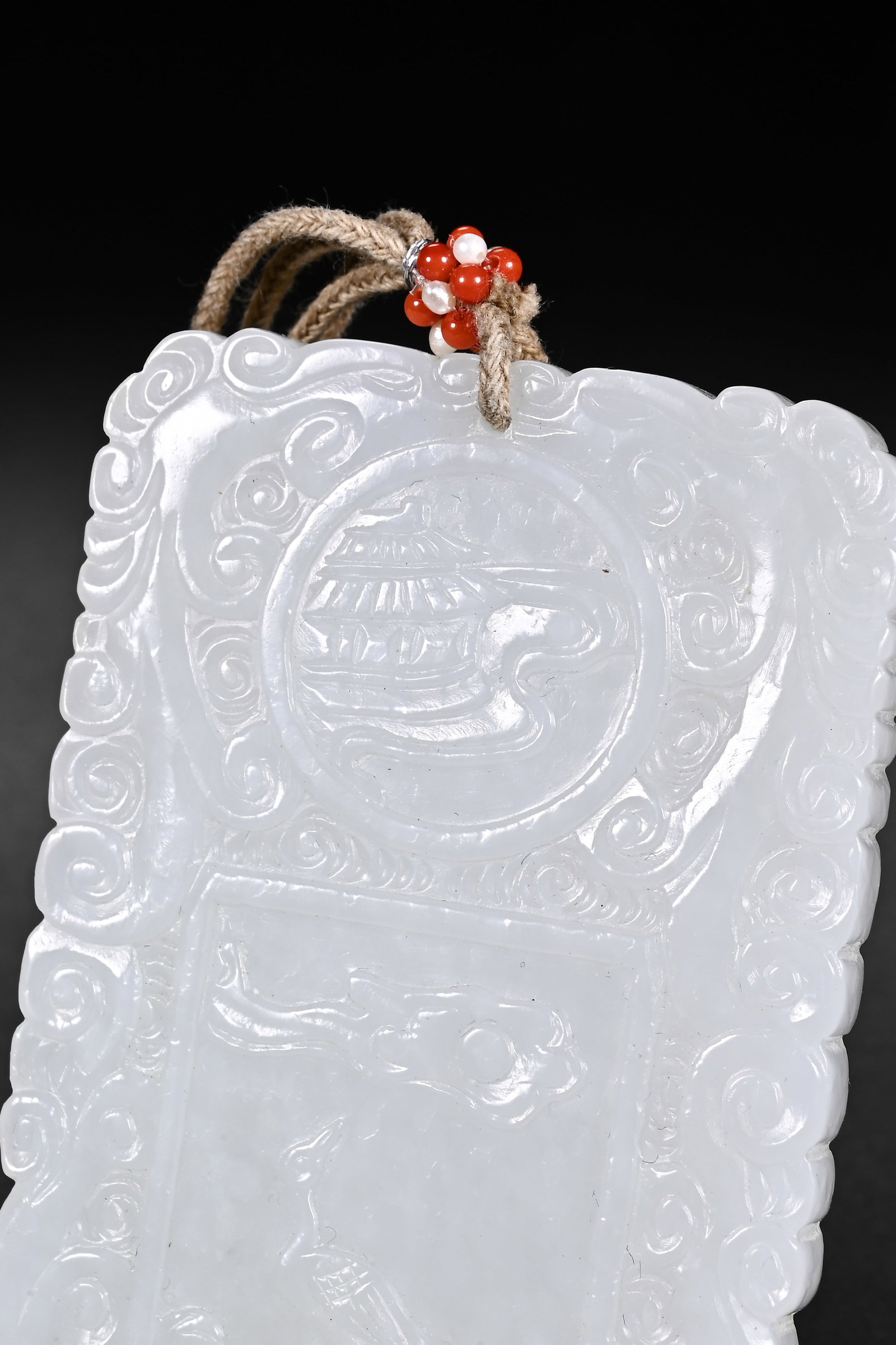 A CHINESE WHITE HETIAN JADE RECTANGULAR PLAQUE - 3
