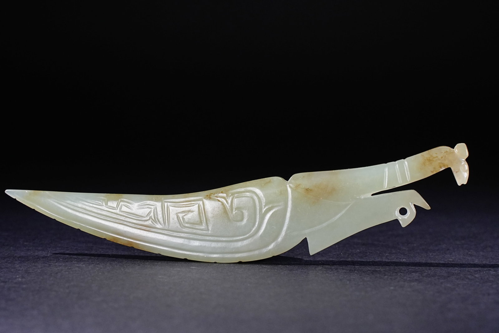 Jade Carved Beast Face Pattern Mantis Shape Ornament - 2