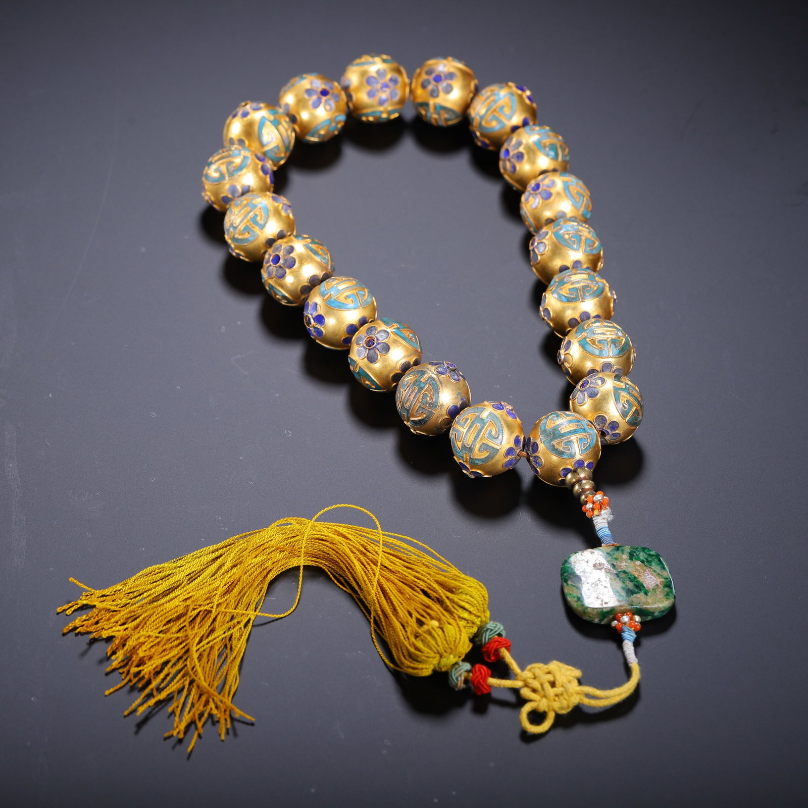 A CHINESE GILT-BRONZE CLOISONNE PRAYER BEADS: A CHINESE GILT-BRONZE CLOISONNE PRAYER BEADS (2cm,Weight 160g)