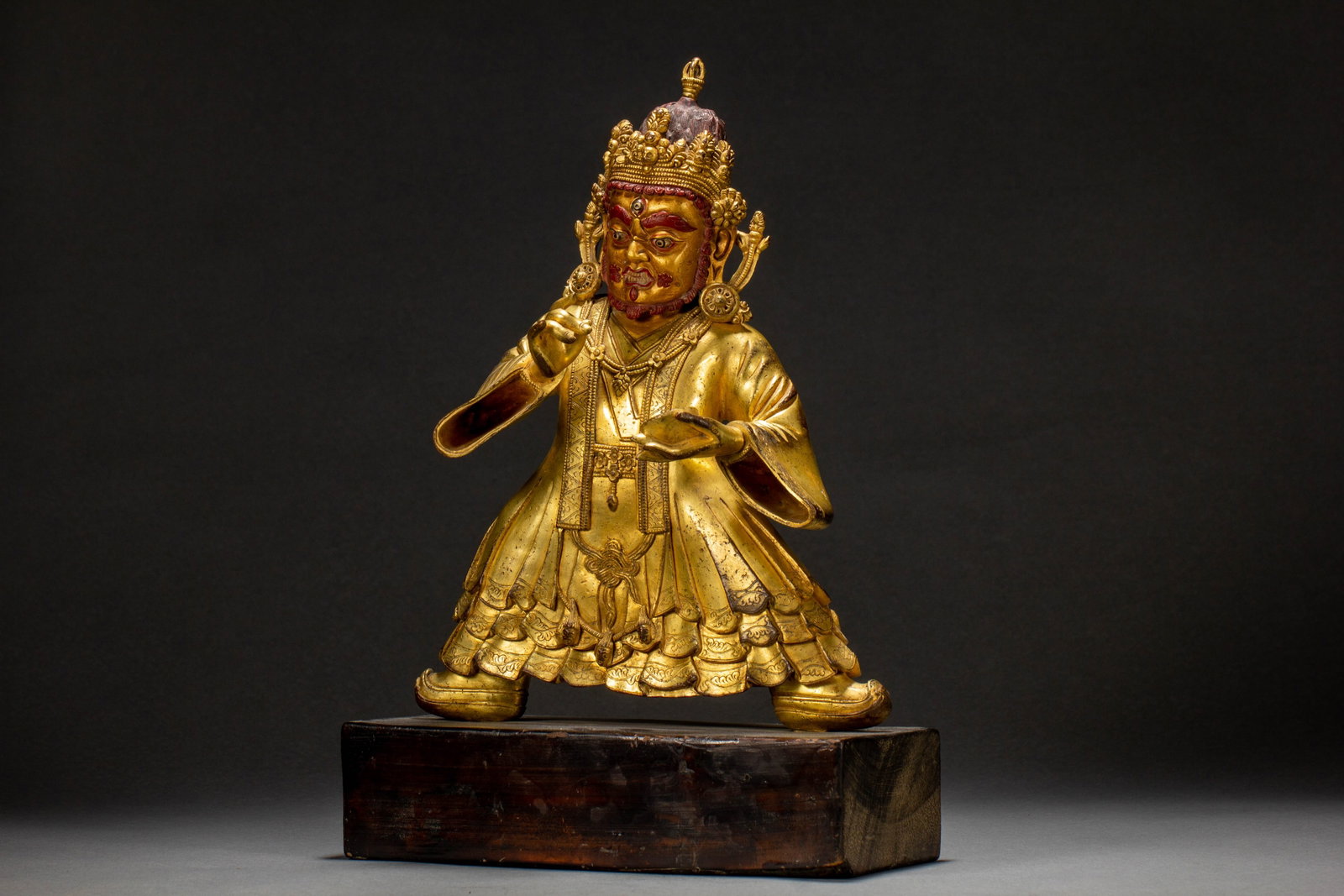 A CHINESE GILT BRONZE DHARMA PROTECTOR STATUE - 4