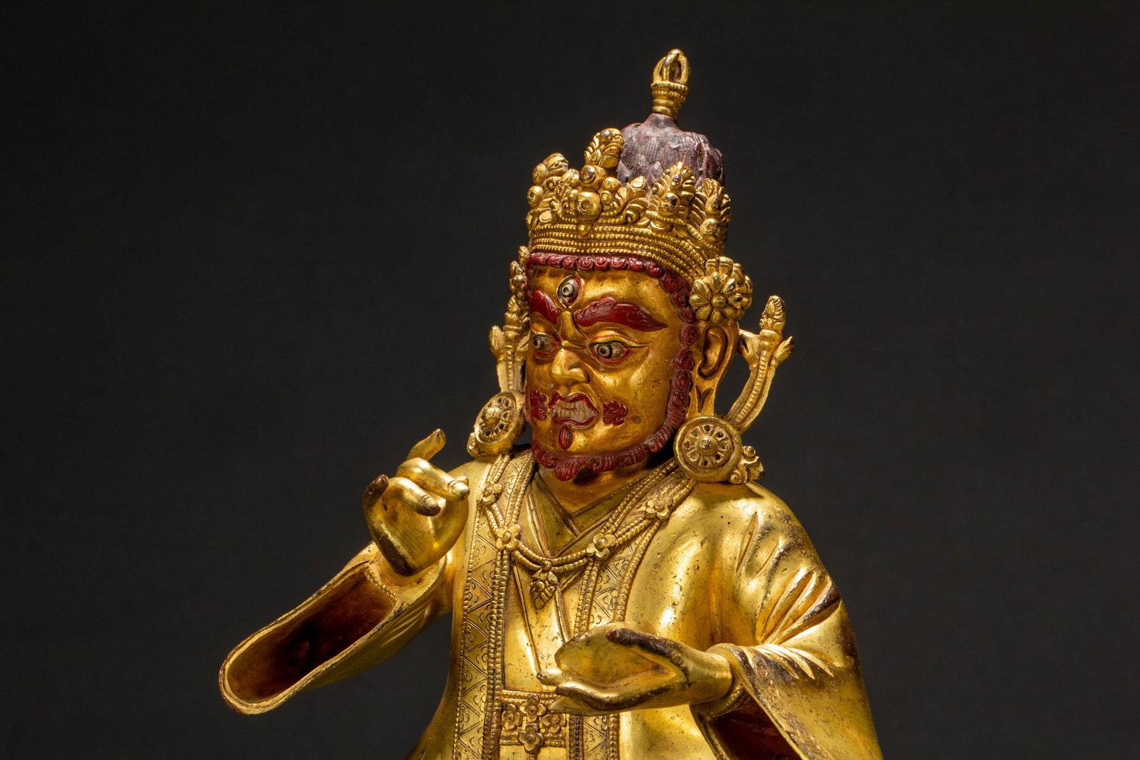 A CHINESE GILT BRONZE DHARMA PROTECTOR STATUE - 5