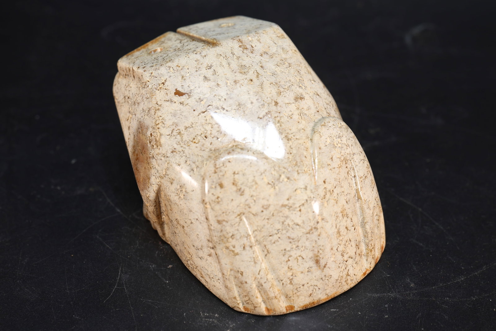 Jade Carved Toad Shape Figure - 2