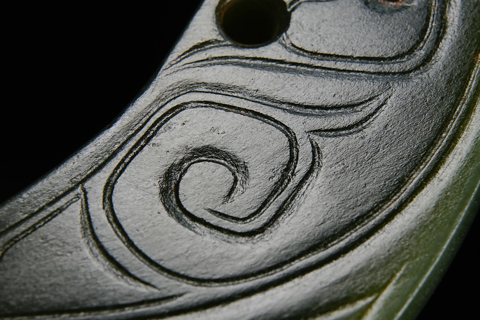 Jade Carved Phoenix Pattern Huang - 4