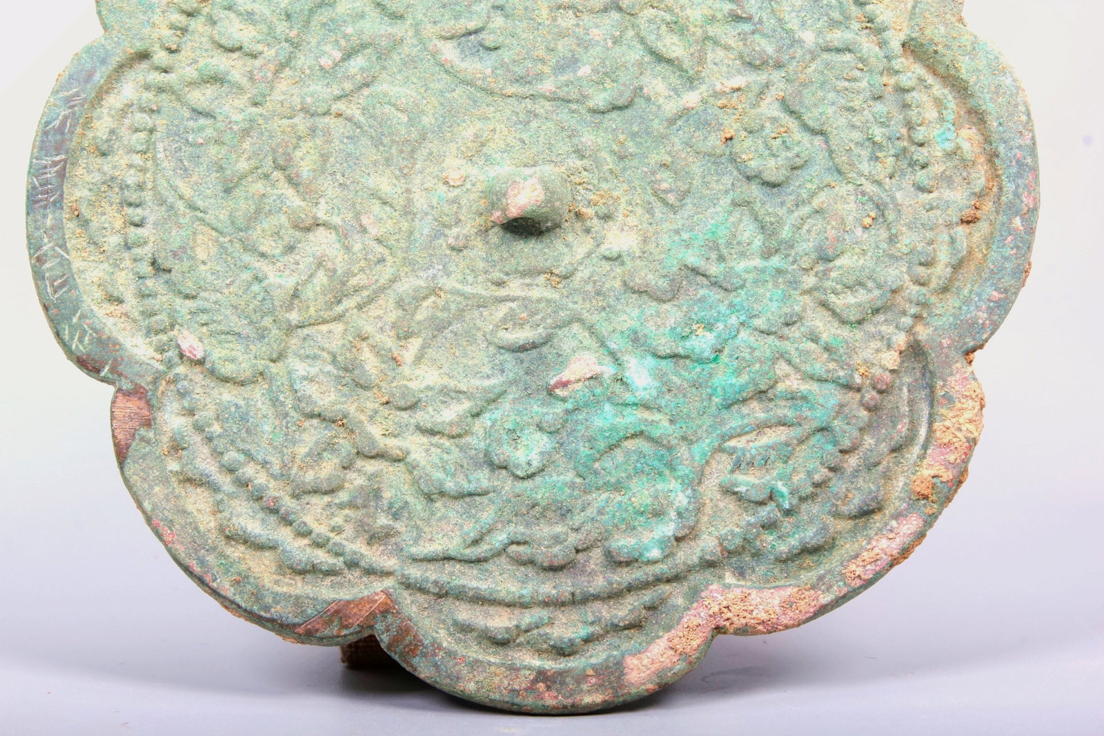 A MING INSCRIBED BRONZE MIRROR - 3