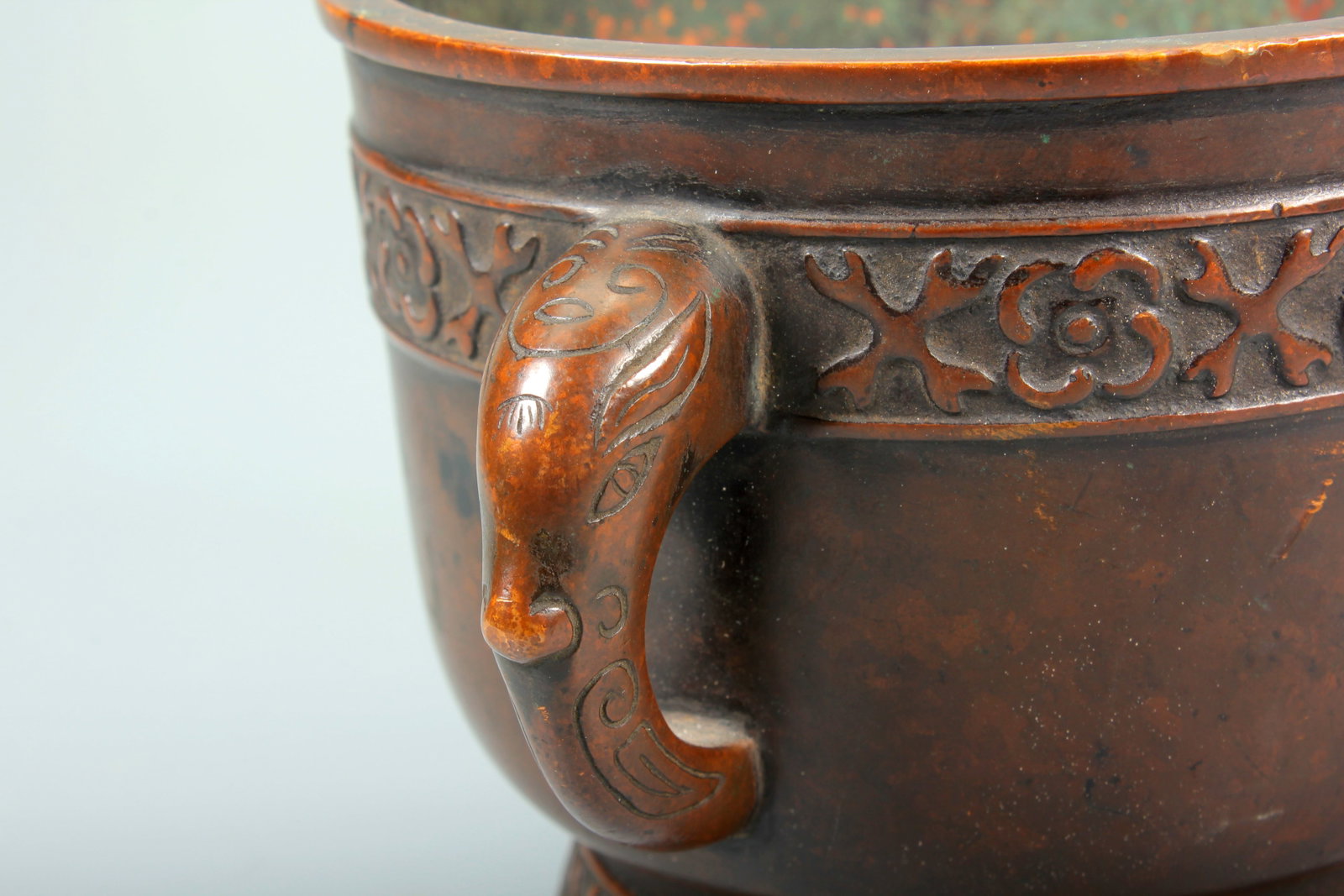 A DRAGON HEAD EAR GUI-STYLE COPPER BURNER - 7