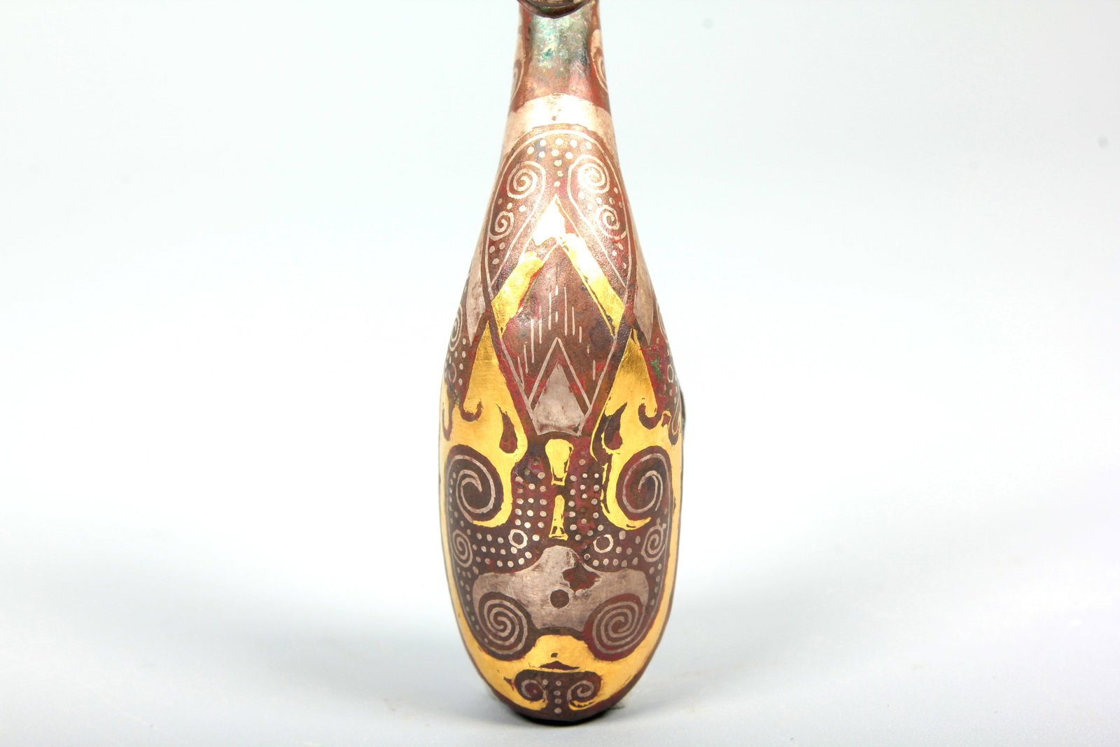 A GOLD-INLAID BRONZE HOOK - 3