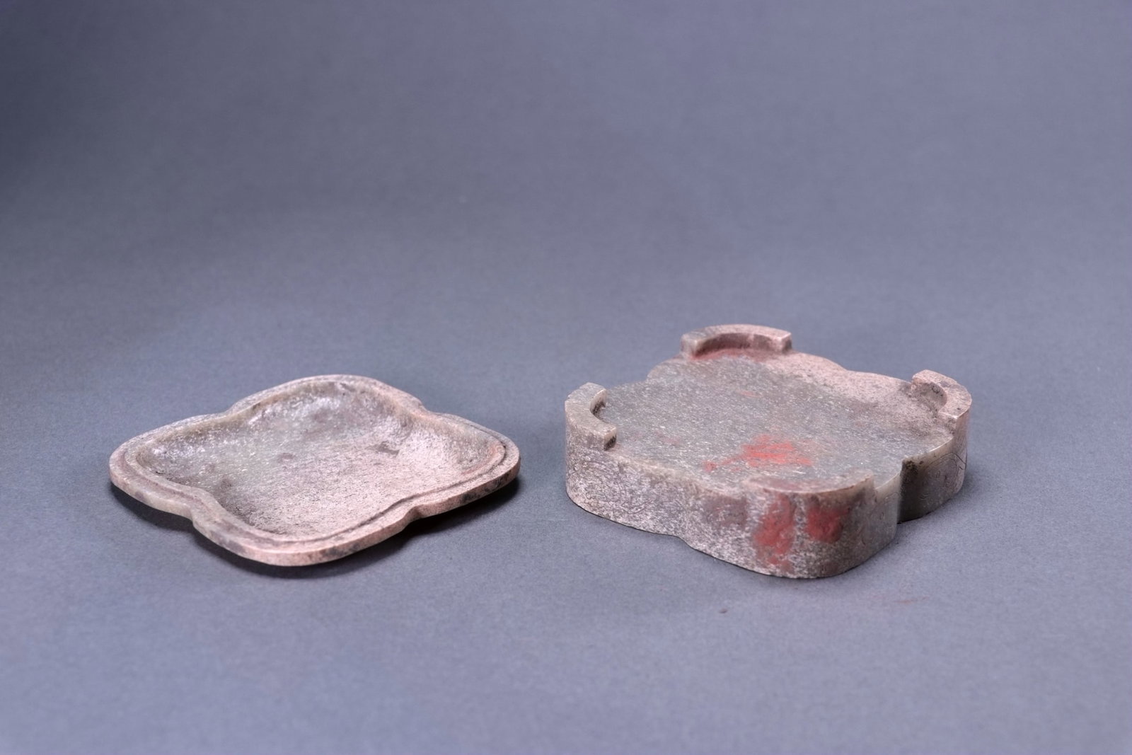 A JADE 'DRAGON' BOX AND COVER - 9