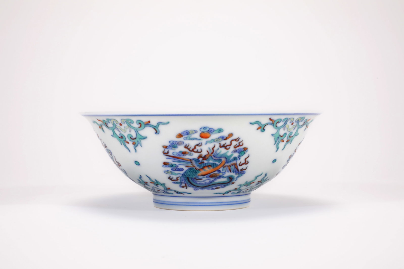 A DOUCAI 'PHOENIX' BOWL - 2