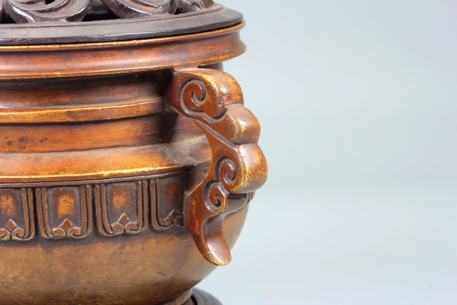 A BRONZE 'RUYI' HANDLED CENSER - 5