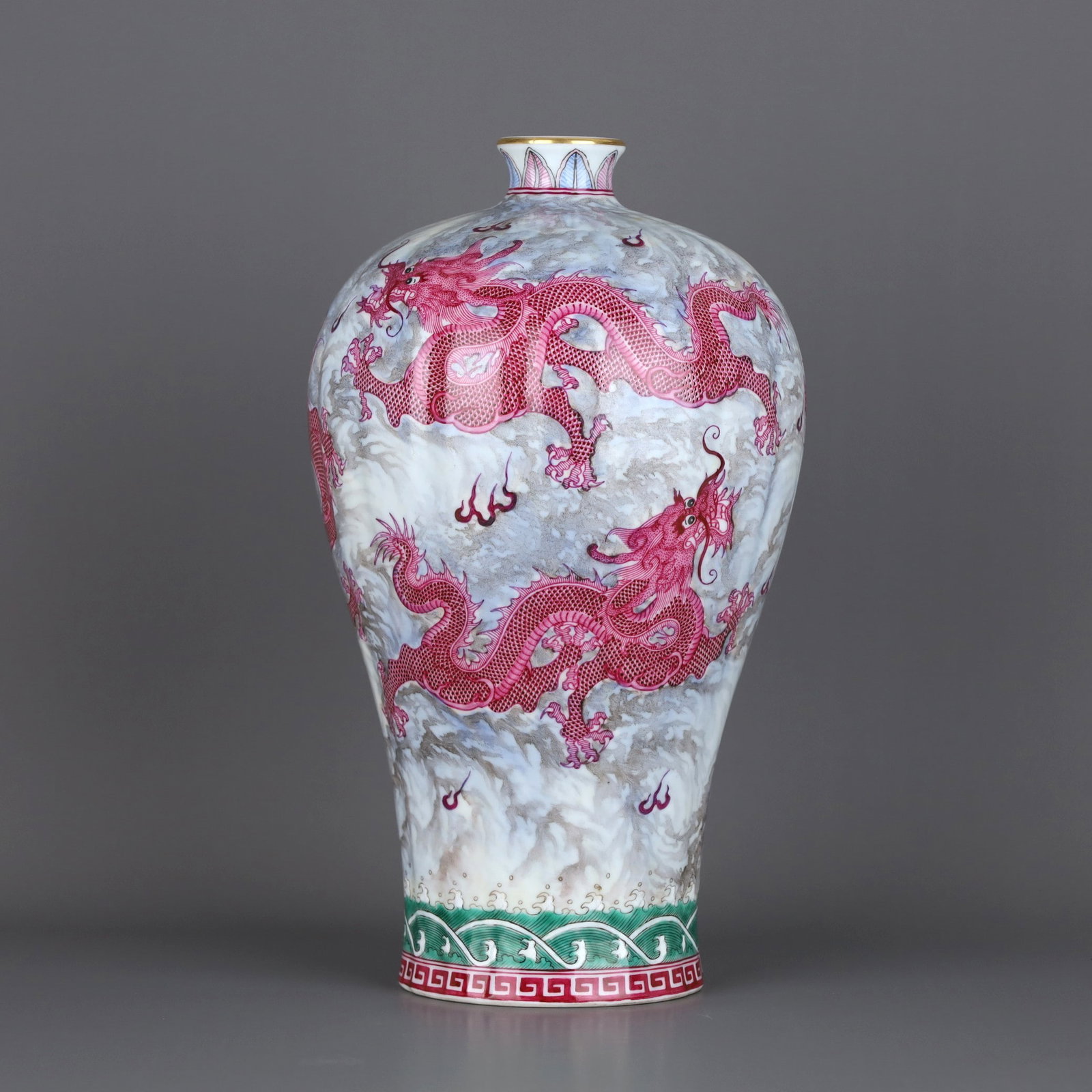 A FAMILLE ROSE RUBY-RED 'FIVE DRAGONS' PRUNUS VASE - 2