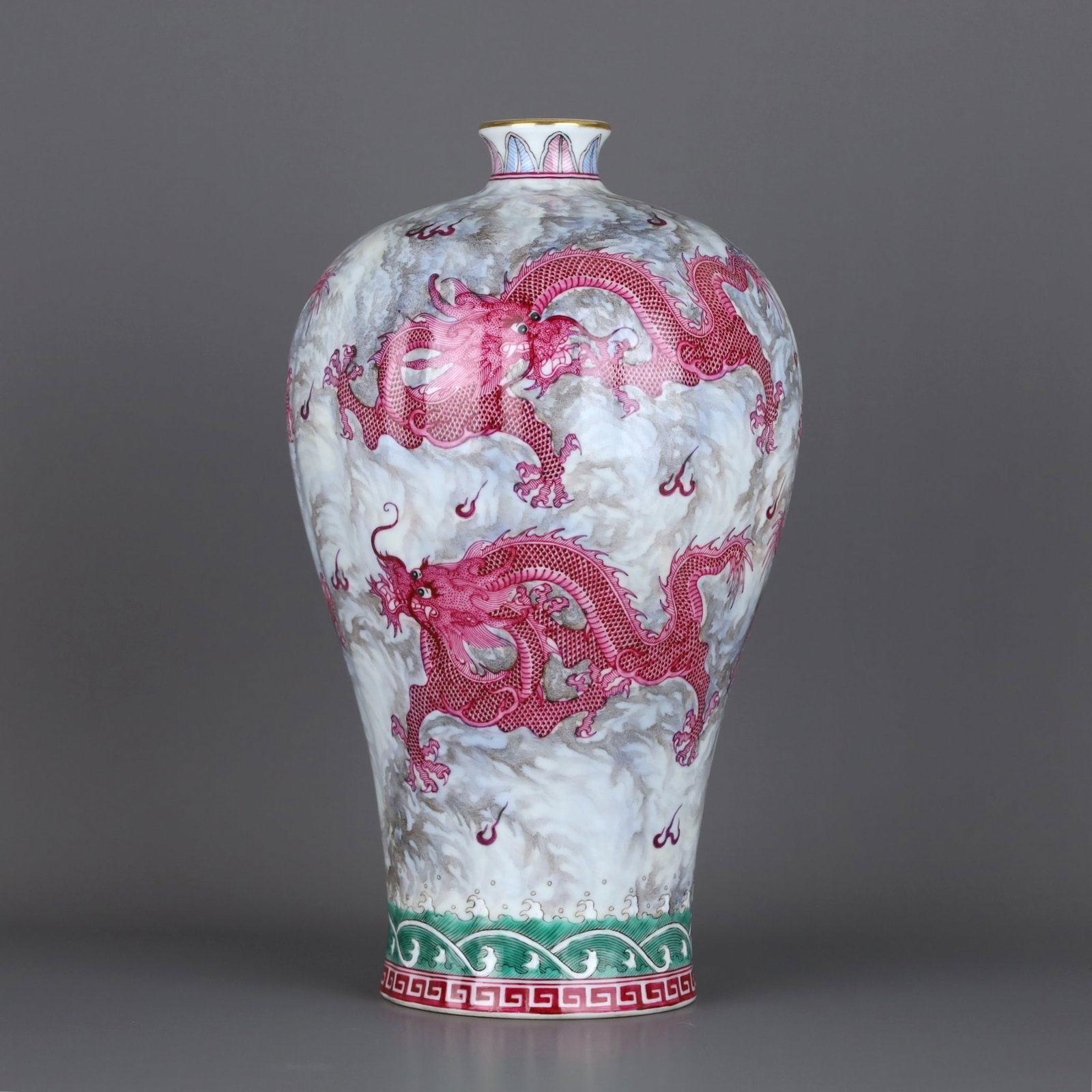A FAMILLE ROSE RUBY-RED 'FIVE DRAGONS' PRUNUS VASE - 3