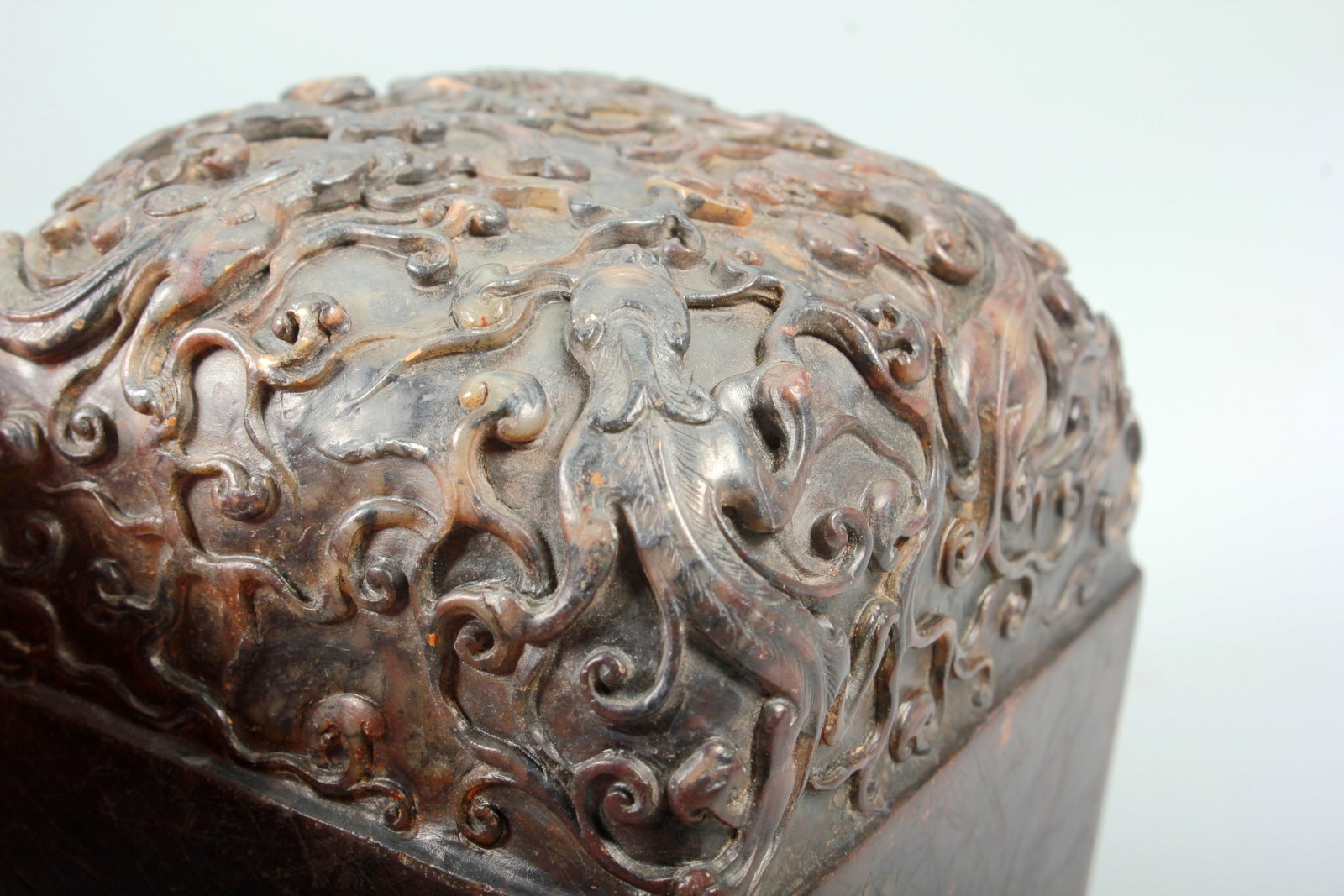 A IMPERIALLY BESTOWED FIVE-DRAGON SEAL - 7