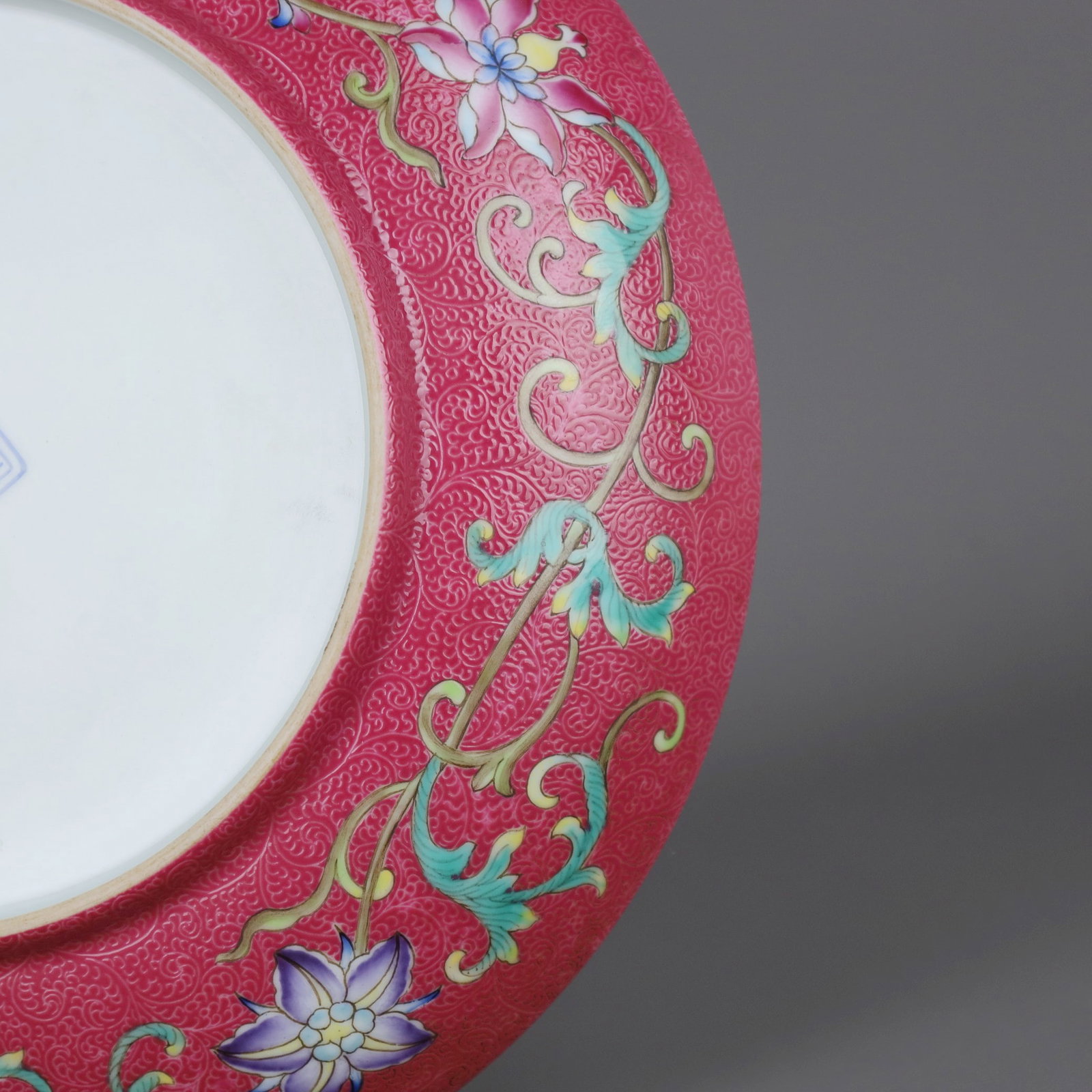AN ENAMELED 'FLOWERS' DISH - 8