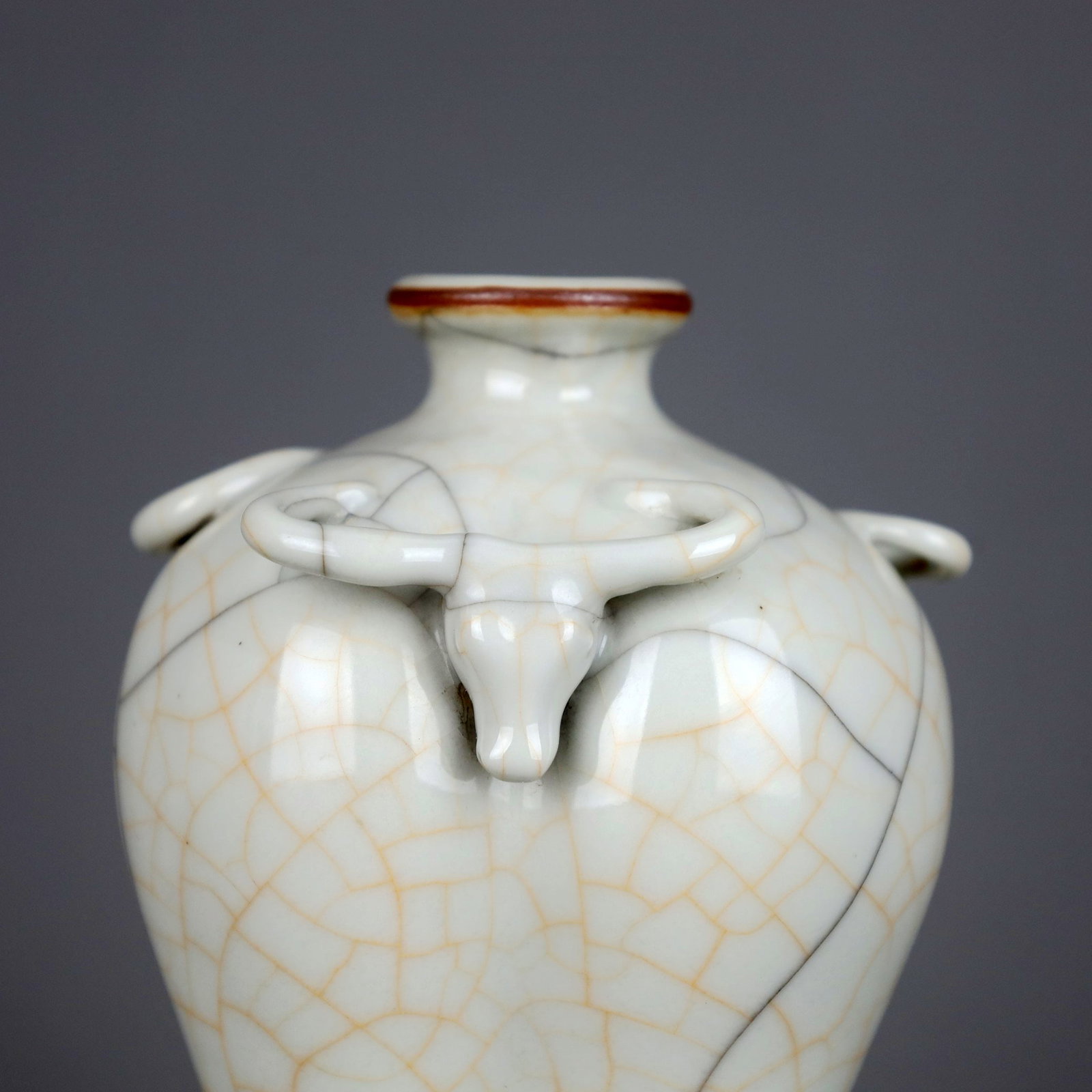 A GE-TYPE 'DRAGON' PRUNUS VASE - 3