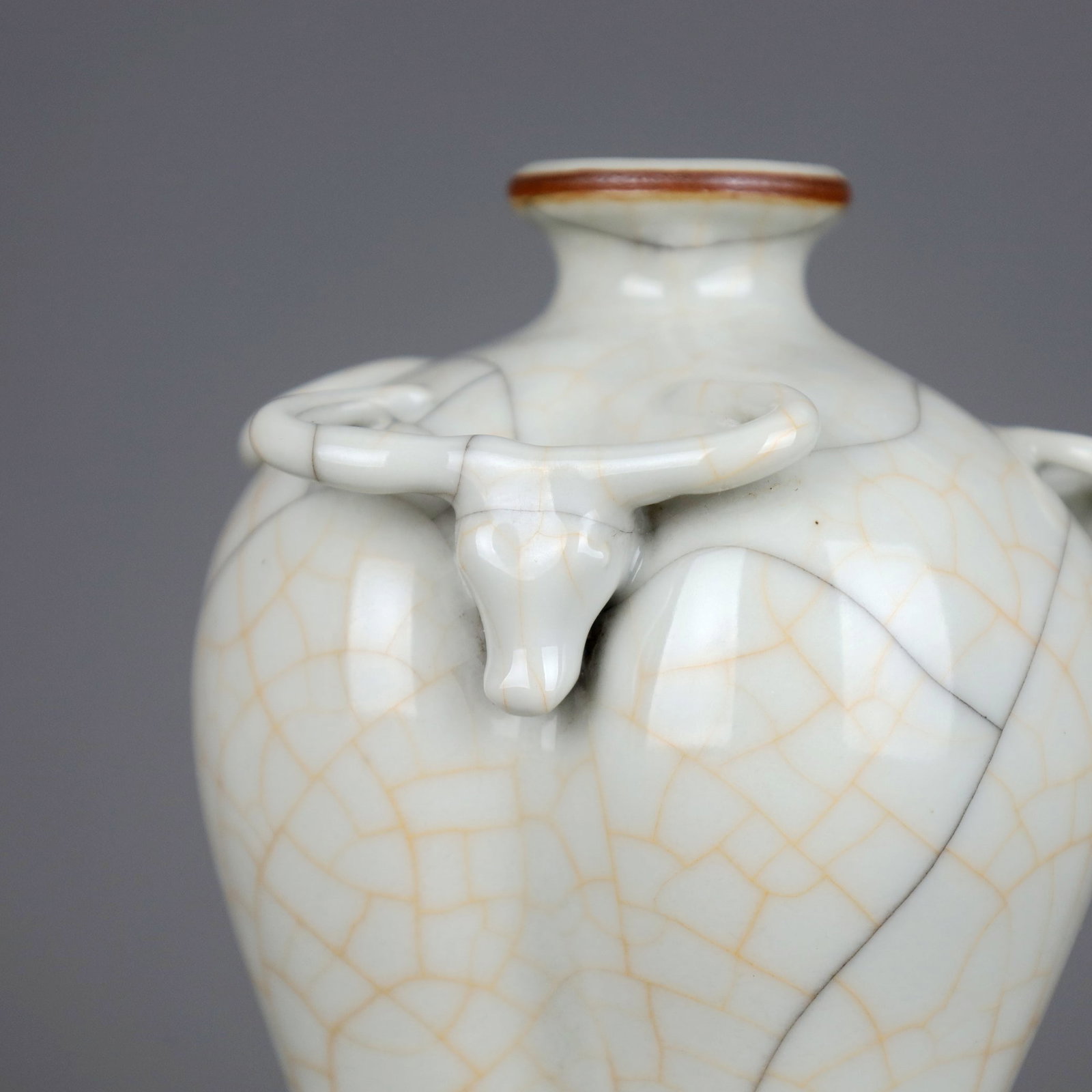 A GE-TYPE 'DRAGON' PRUNUS VASE - 6