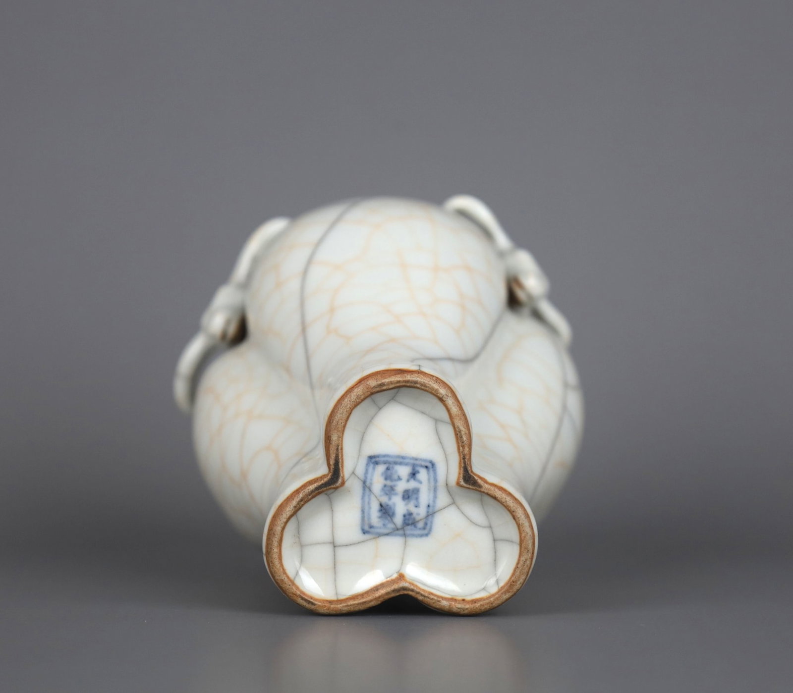 A GE-TYPE 'DRAGON' PRUNUS VASE - 9