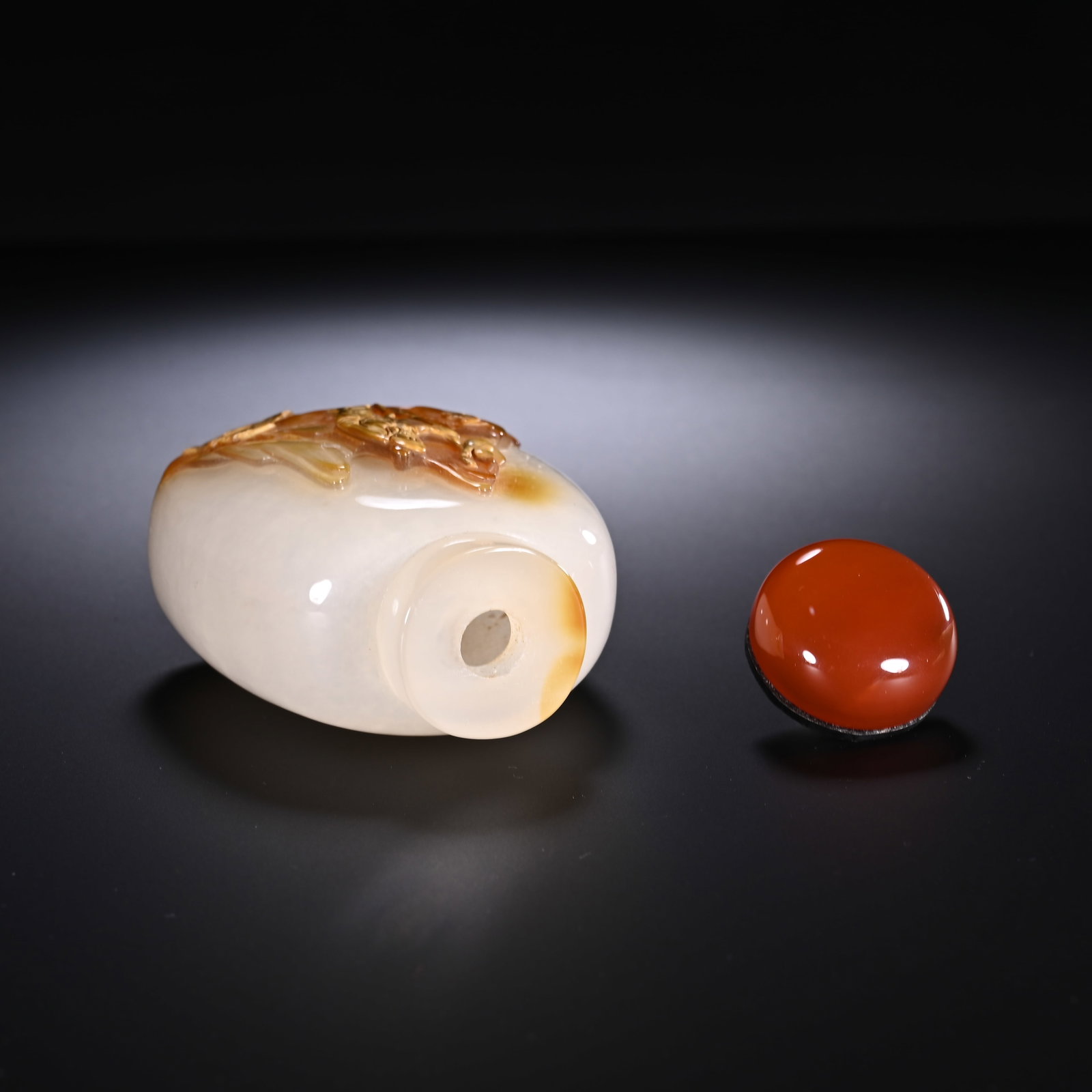 Agate Carved Character and Deer Pattern Snuff Bottle - 6