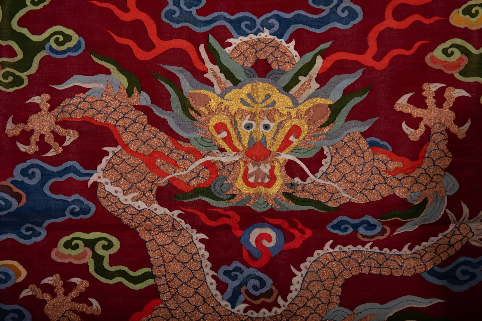 Silk Embroidery Dragon Pattern Kesi - 6