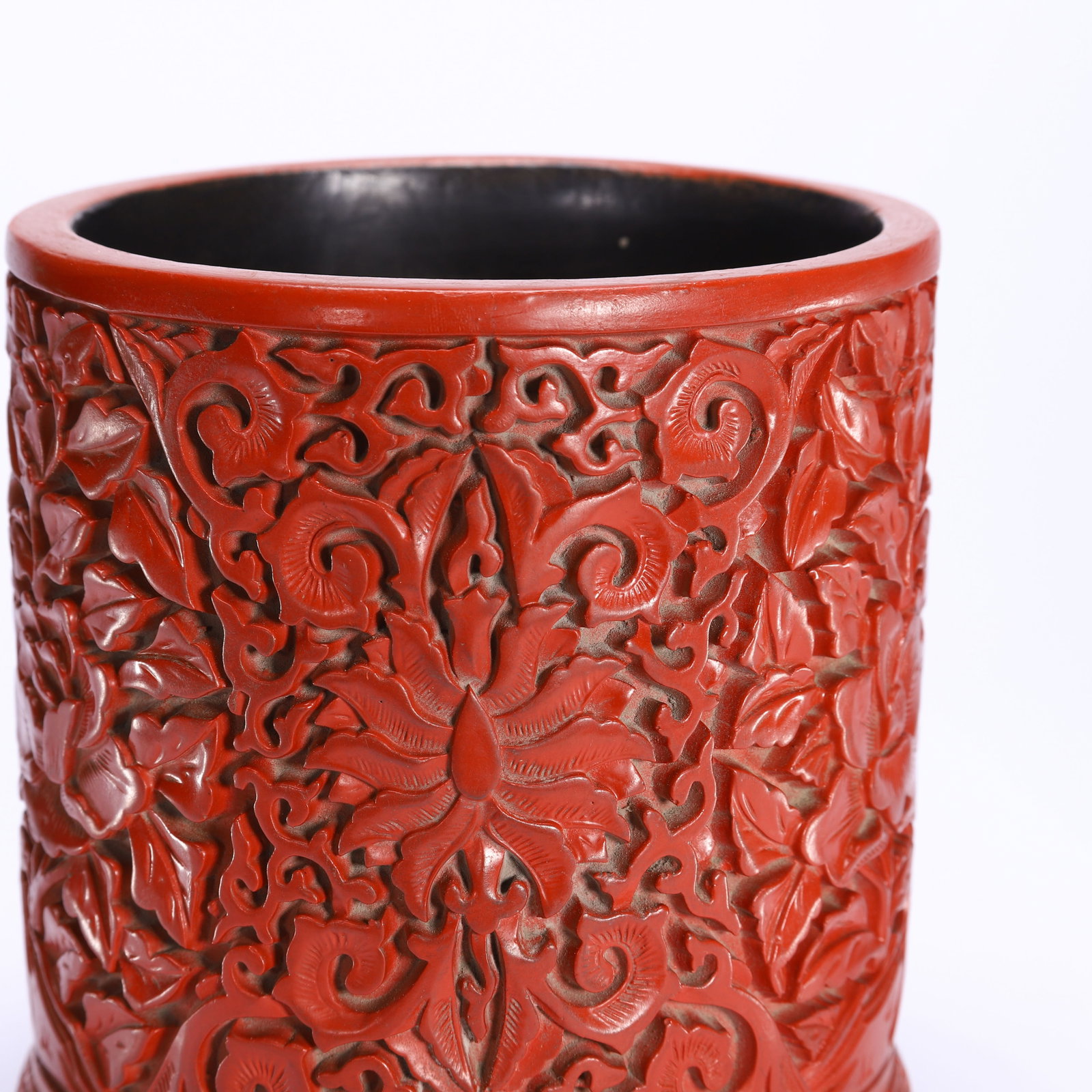 Lacquerware Red Carved Flower Pattern Brush Pot - 3