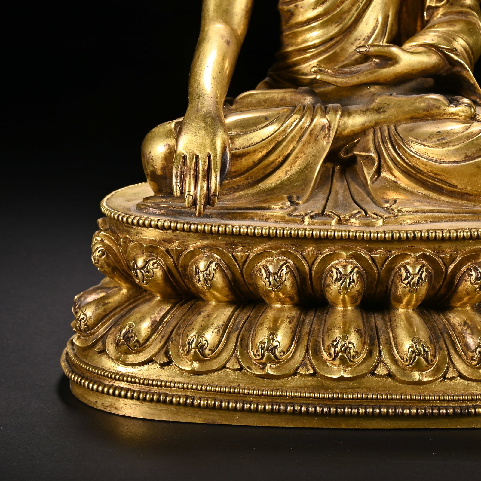 Gilt Bronze Sakyamuni Figure - 4