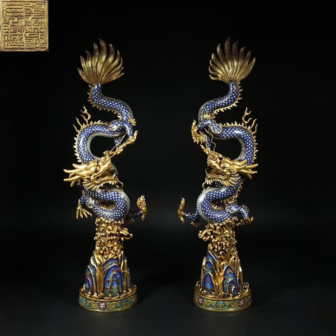 Pair of Bronze Cloisonne Carved Dragon Shape Figure: Pair of Bronze Cloisonne Carved Dragon Shape Figure (82 x 22 x 18cm,22kg)