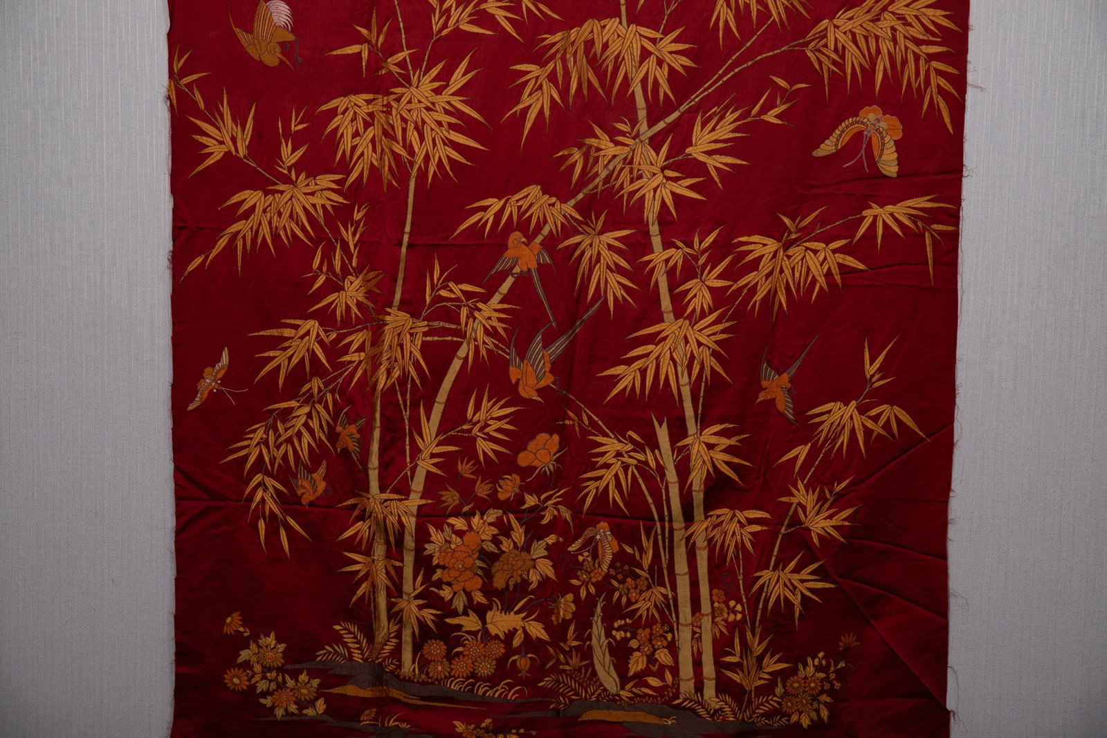 Silk Embroidery Flower and Bird Pattern Kesi - 4