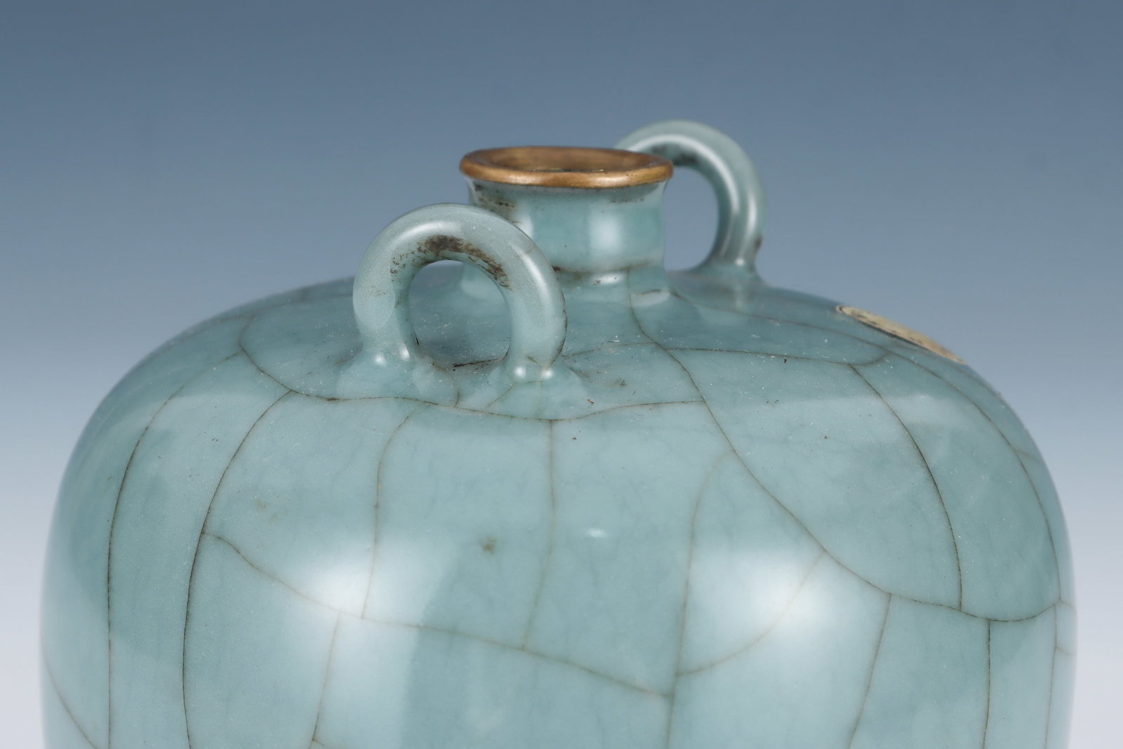 Guan Ware Porcelain Vase - 3