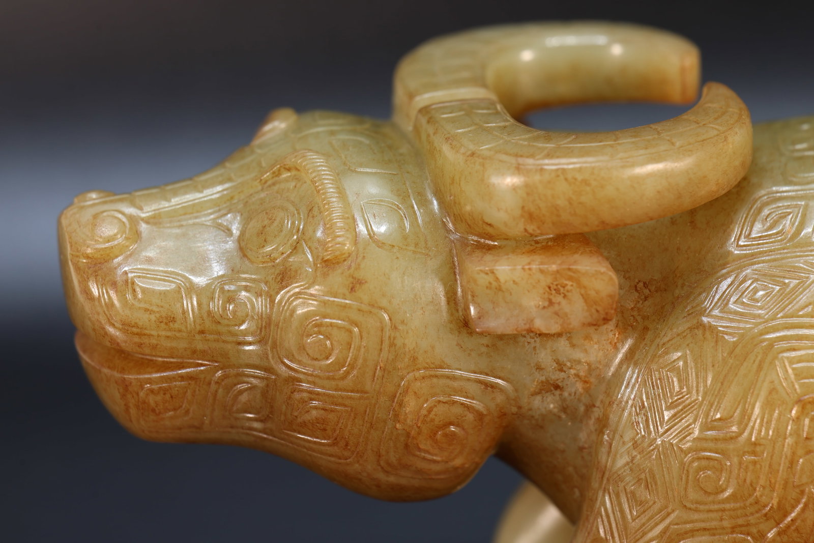 Jade Carved Beast Face Pattern Ox Shape Figure - 2