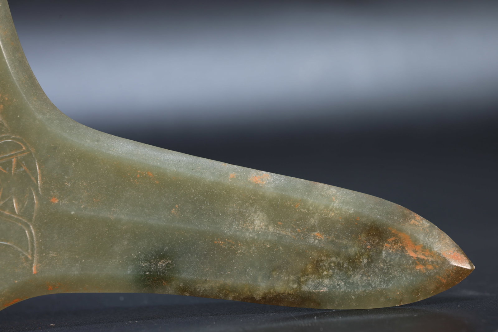 Jade Carved Dragon Pattern Ge - 4