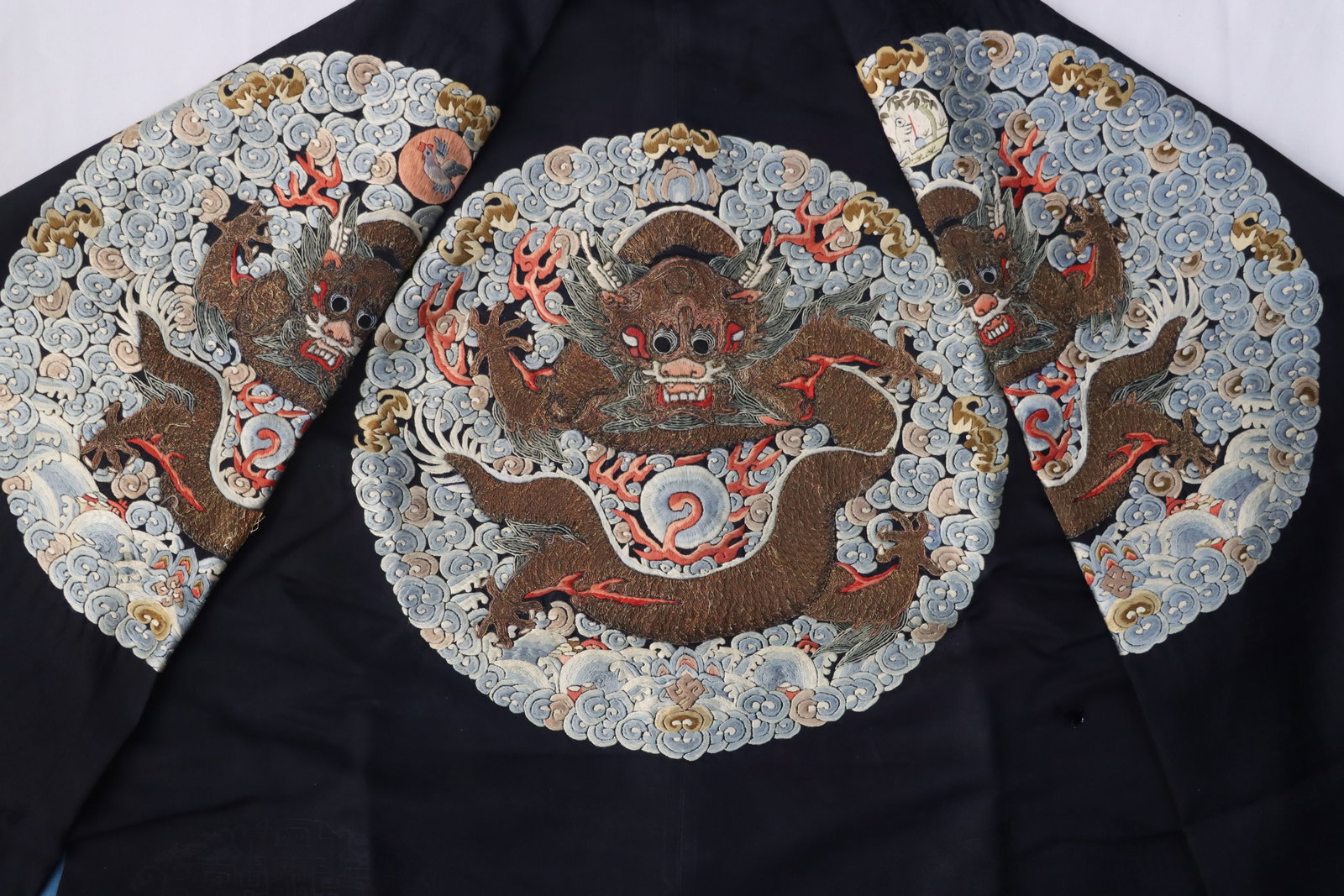 Silk Embroidery Cloud and Dragon Pattern Dragon Robe - 8