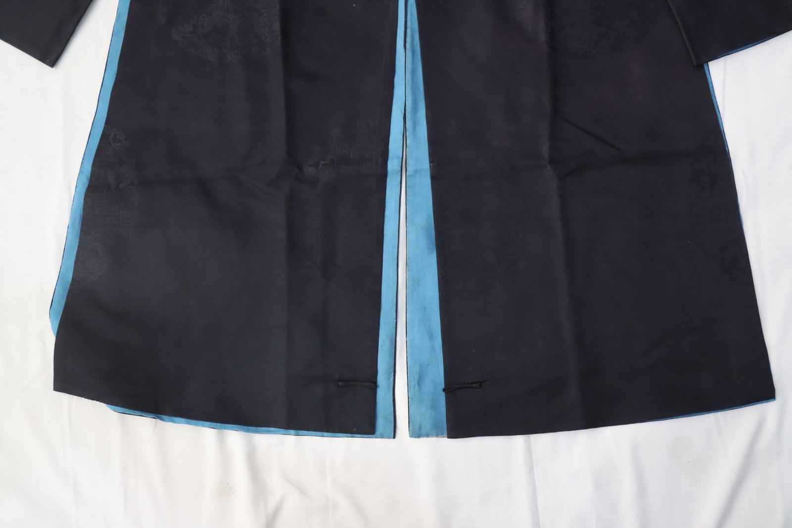 Silk Embroidery Cloud and Dragon Pattern Dragon Robe - 9