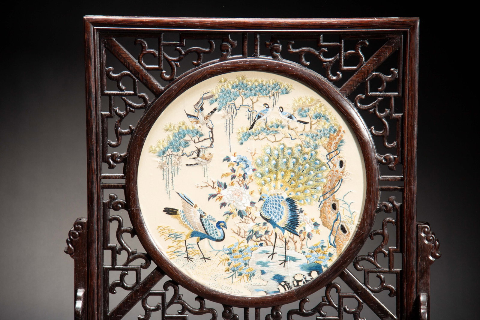 A Chinese Cantonese Embroidery Table Screen - 2