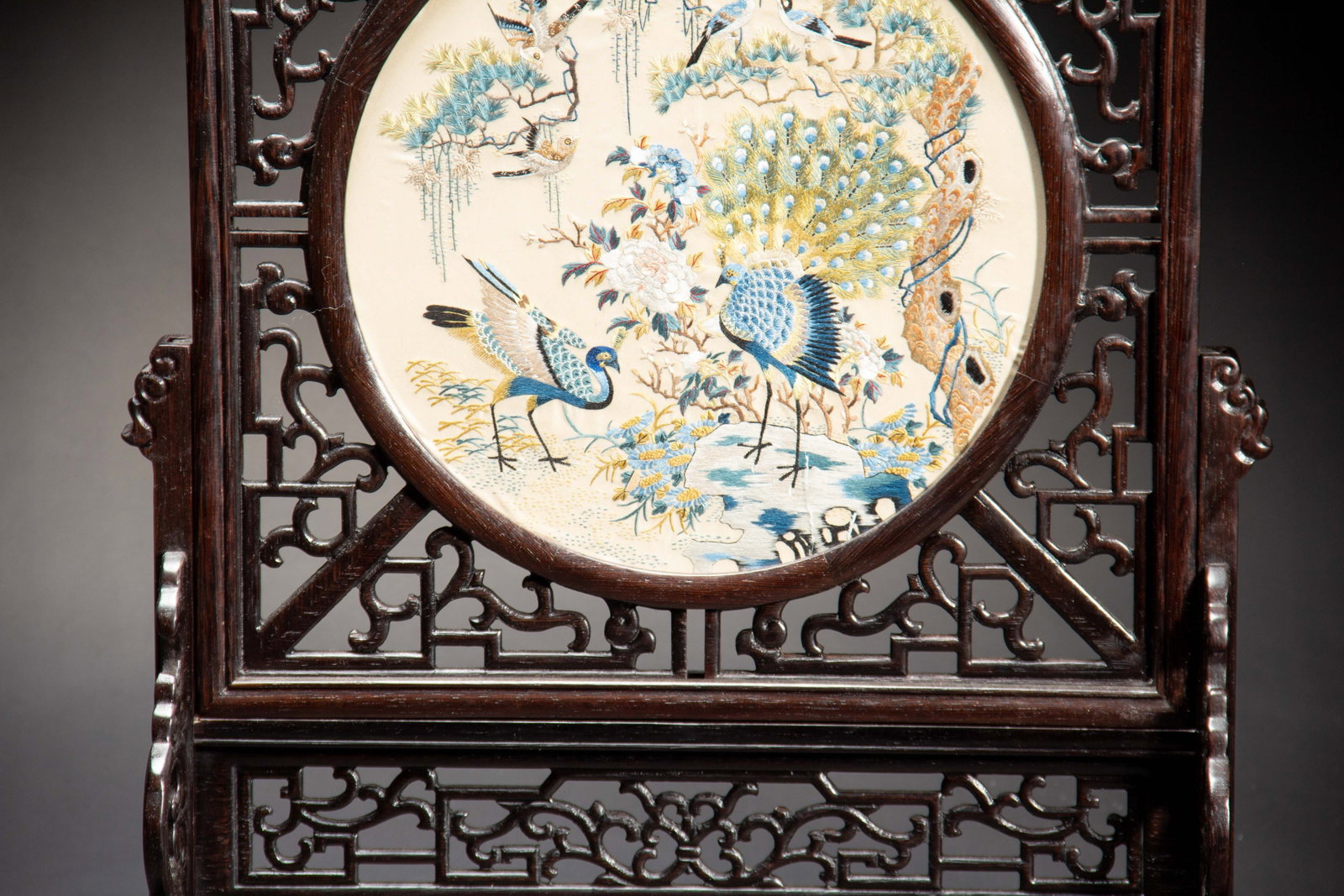 A Chinese Cantonese Embroidery Table Screen - 3