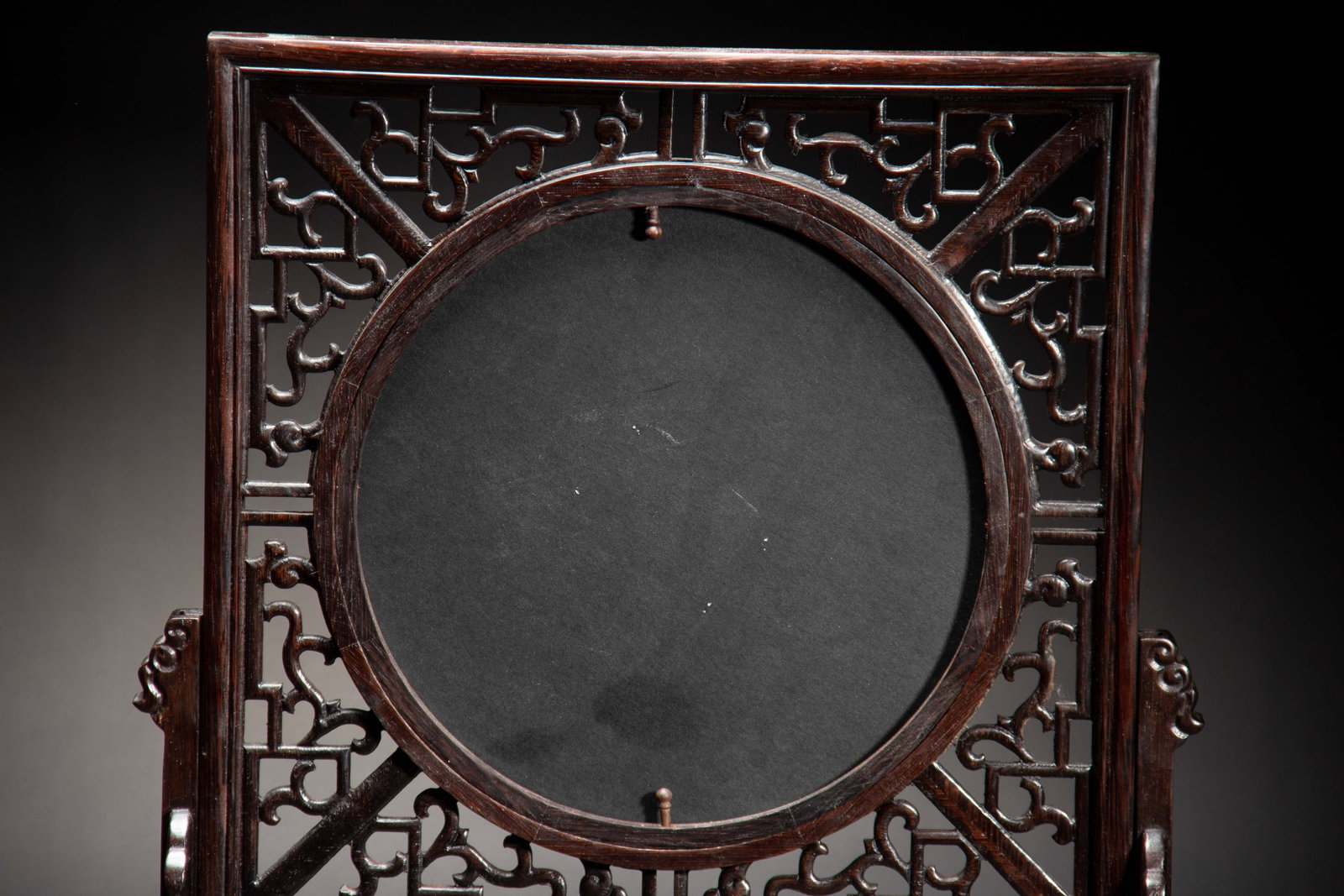 A Chinese Cantonese Embroidery Table Screen - 8