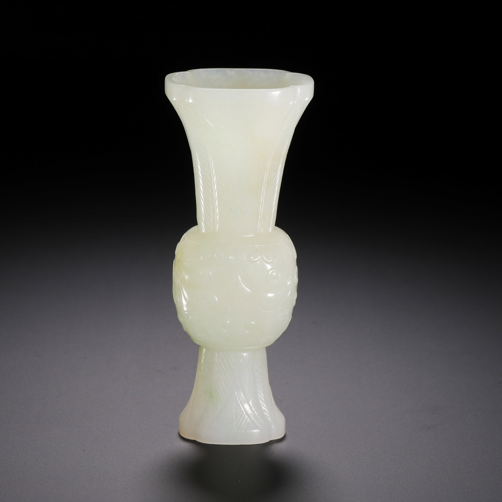 Jade Carved Beast Face Pattern Flower Pot: Jade Carved Beast Face Pattern Flower Pot (11.5cm)